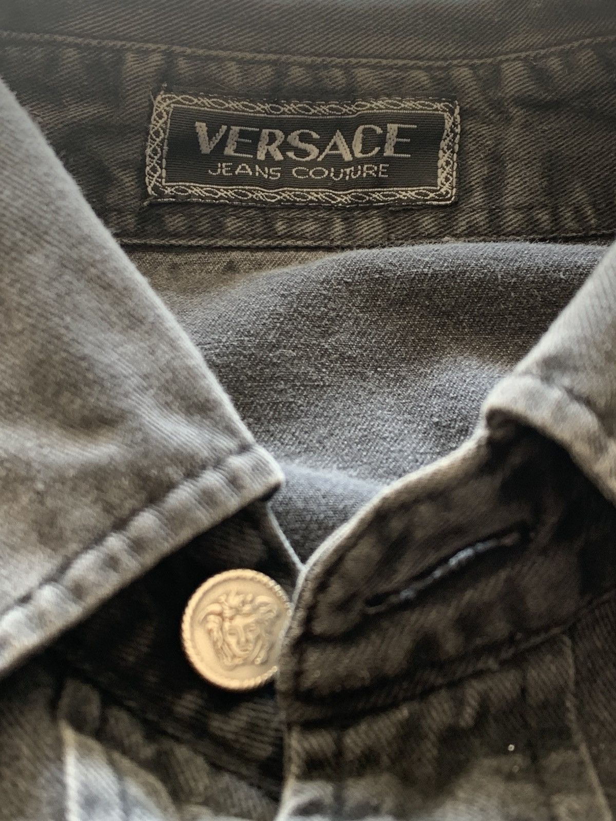 Versace Jeans Couture Vintage Versace Jeans Couture Black Denim Shirt XL Size US L / EU 52-54 / 3 - 2 Thumbnail