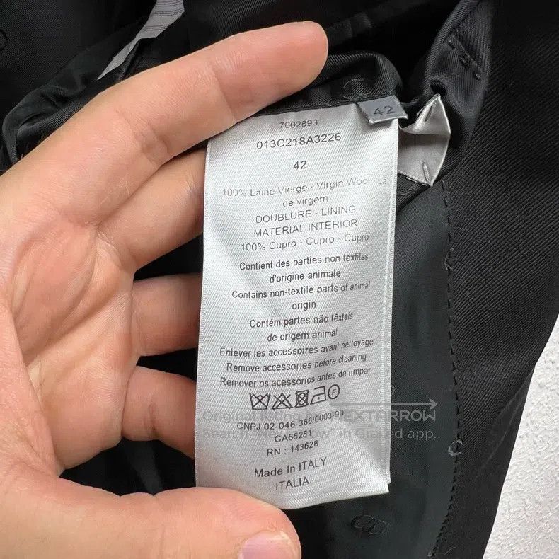 Dior Dior Diamonds and small bee inside full print logo suit ja Size US XS / EU 42 / 0 - 6 Thumbnail
