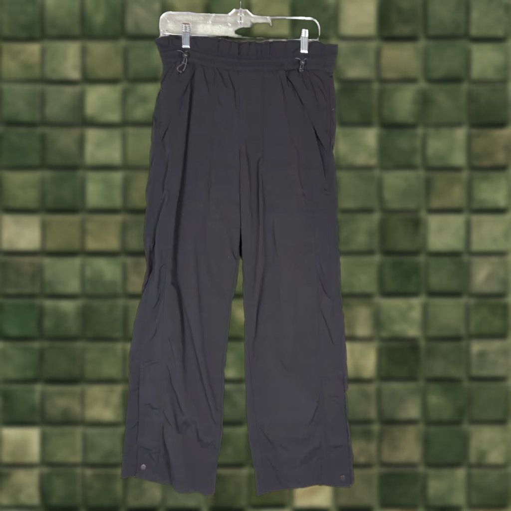 Athleta Athleta Trekkie High Rise Parachute Pants Women Size 6 Black Narrow/Wide-Leg Pull On Pockets Athleisure Outdoor Sports Size 28" / US 6 / IT 42 - 1 Thumbnail