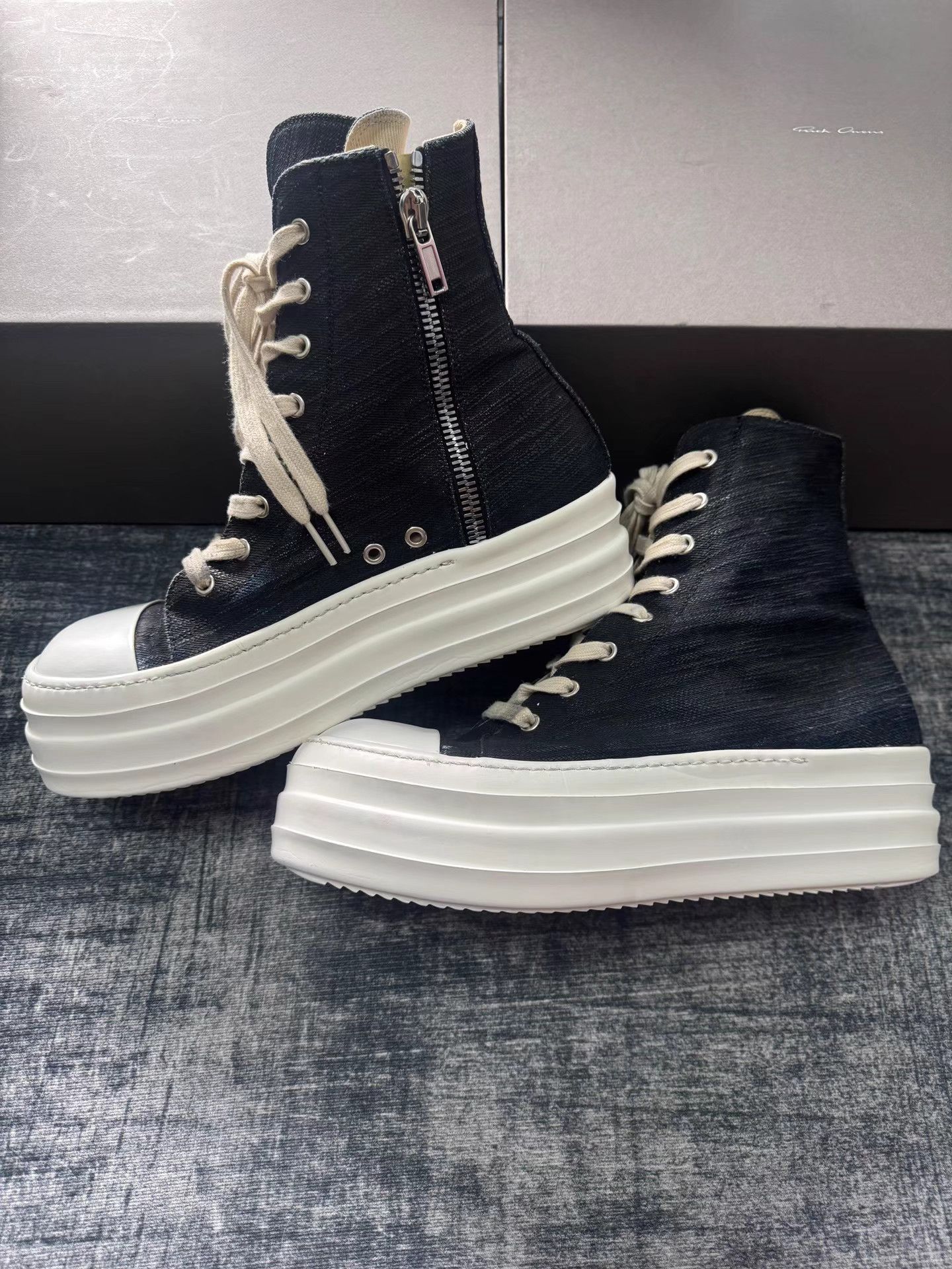 Rick Owens Rick Owens Waxed Double Bumper Jumbo Sneakers Size US 9 / EU 42 - 3 Thumbnail