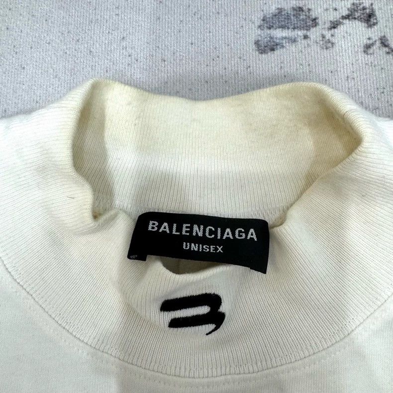 Balenciaga Balenciaga Color block round neck straight long sleeve T-s Size US M / EU 48-50 / 2 - 3 Thumbnail