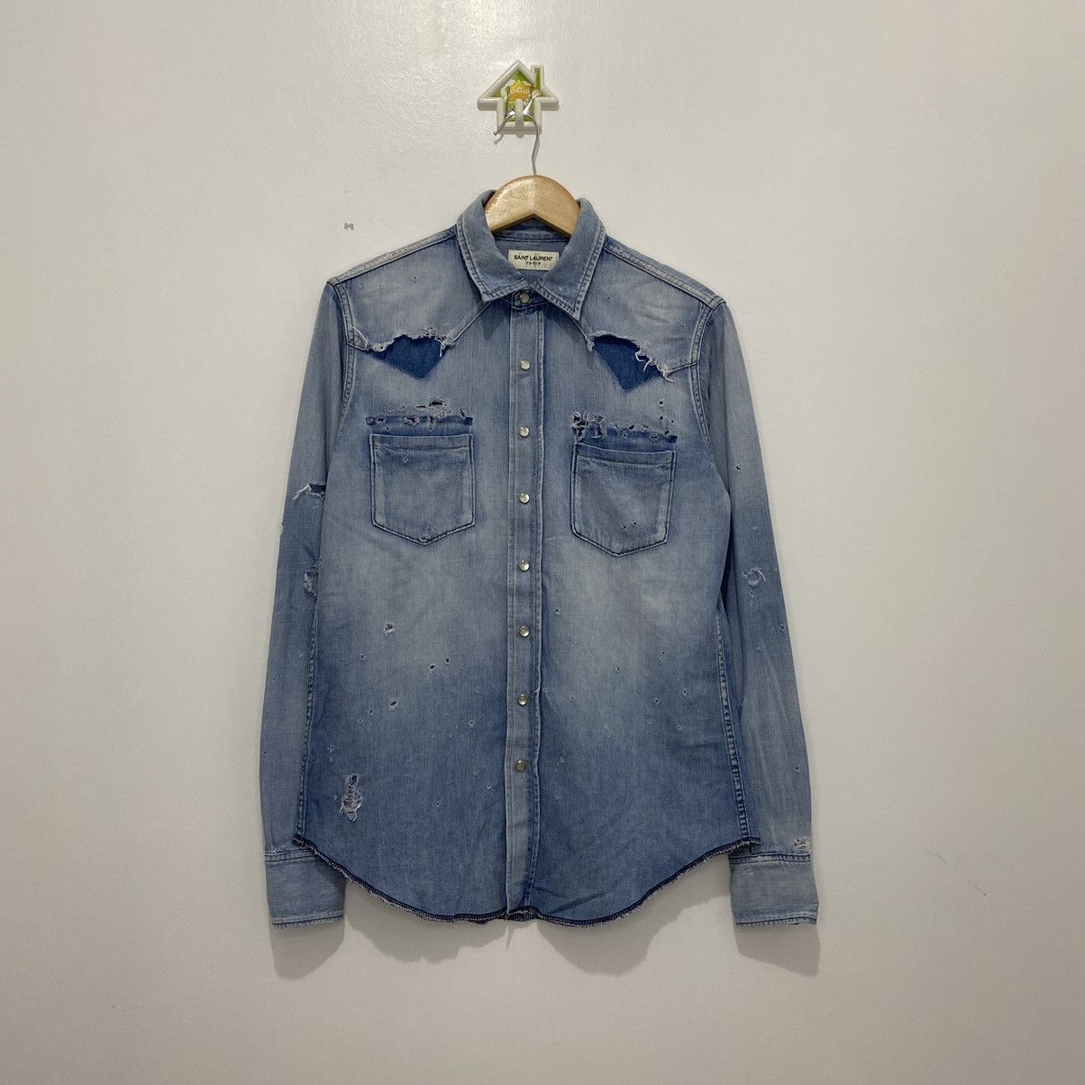 Saint Laurent Paris Saint Laurent Paris Distressed Denim Shirt Size US XS / EU 42 / 0 - 3 Thumbnail