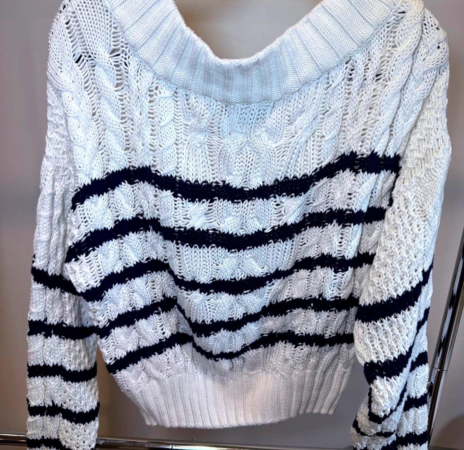 Designer Cozy Striped Sweater by Anthropologie Size L / US 10 / IT 46 - 2 Thumbnail