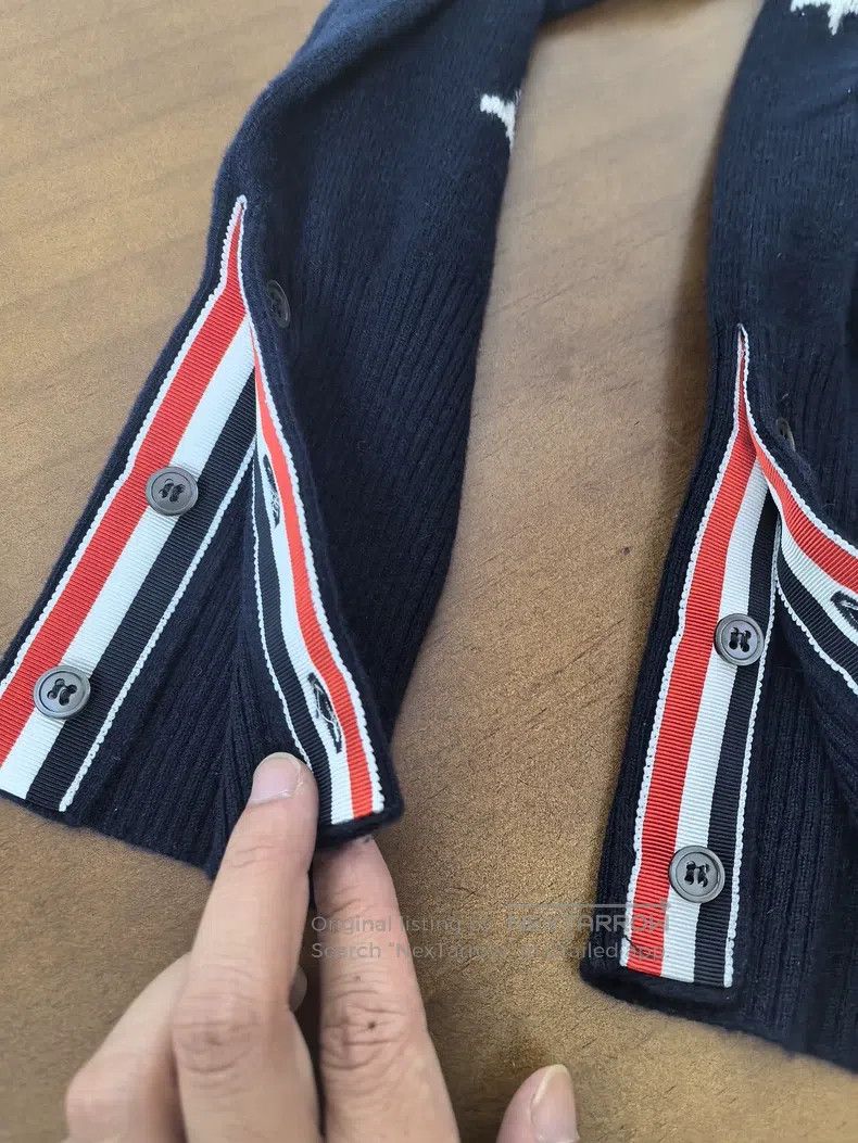 Thom Browne Thom Browne Classic Cashmere Cardigan Size US M / EU 48-50 / 2 - 2 Thumbnail