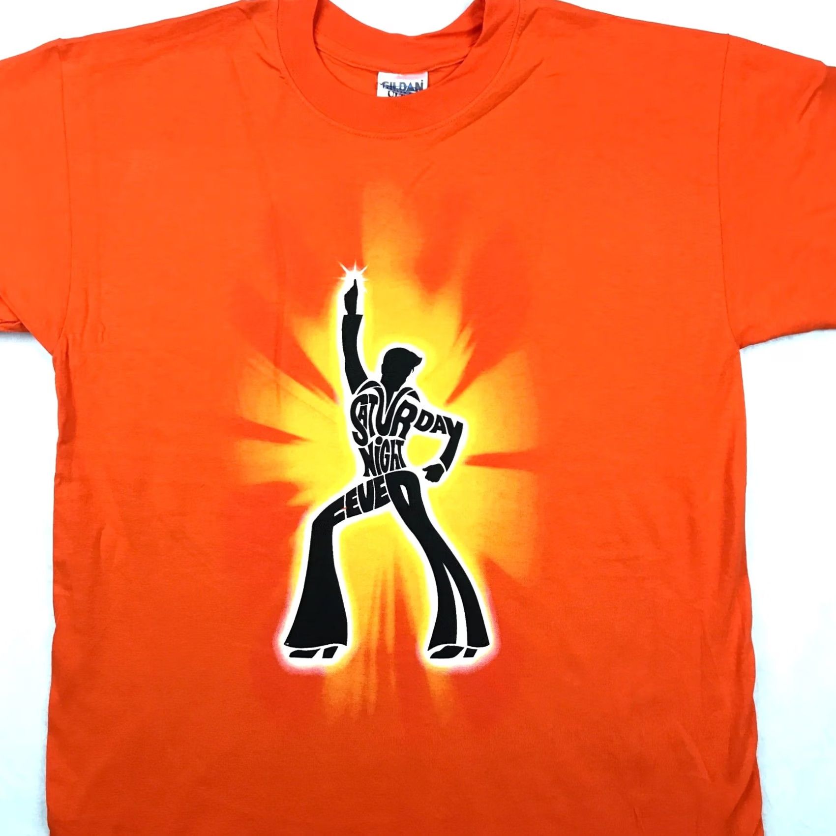 Gildan VINTAGE SATURDAY NIGHT FEVER BROADWAY MUSICAL T-Shirt LARGE disco theatre 90s Orange Size US L / EU 52-54 / 3 - 2 Thumbnail