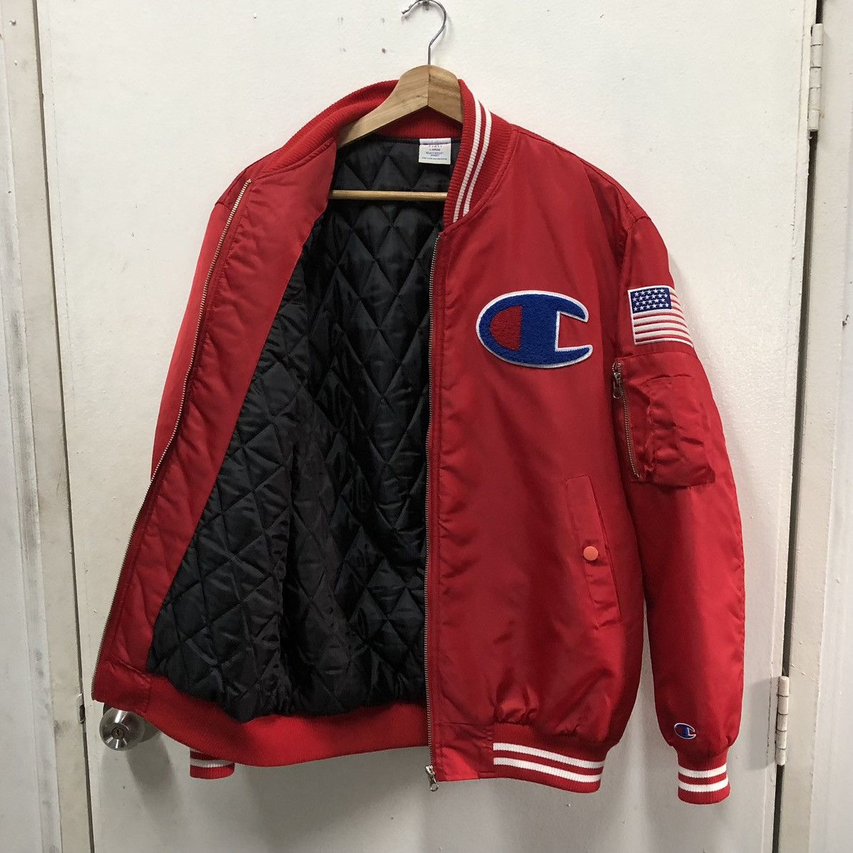 Champion Champion USA 🇺🇸 Lined Quilted Bomber Jacket Size US L / EU 52-54 / 3 - 2 Thumbnail
