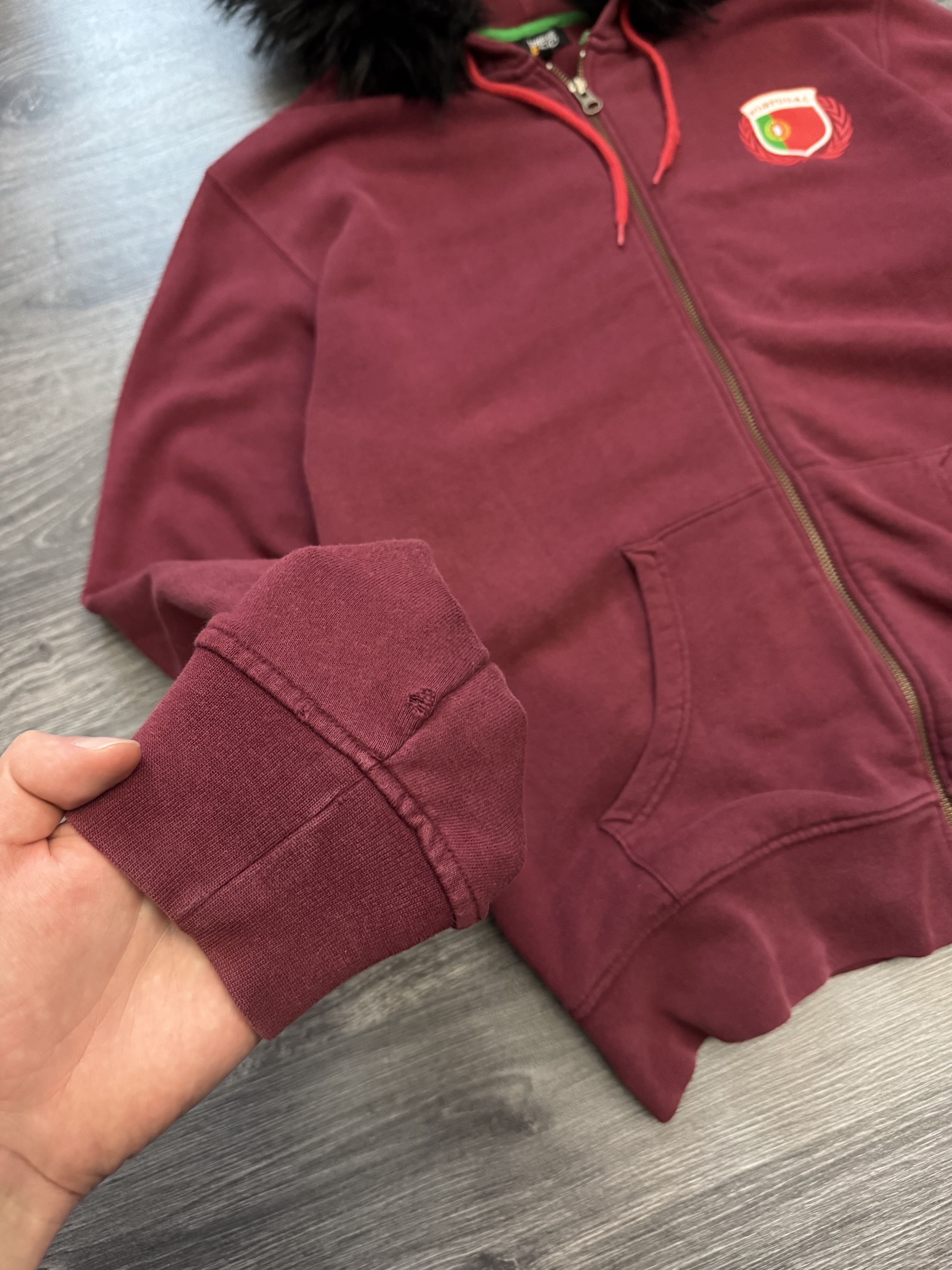 Vintage Vintage Y2K Portugal National Team Zipper Fur hoodie Size US L / EU 52-54 / 3 - 6 Thumbnail