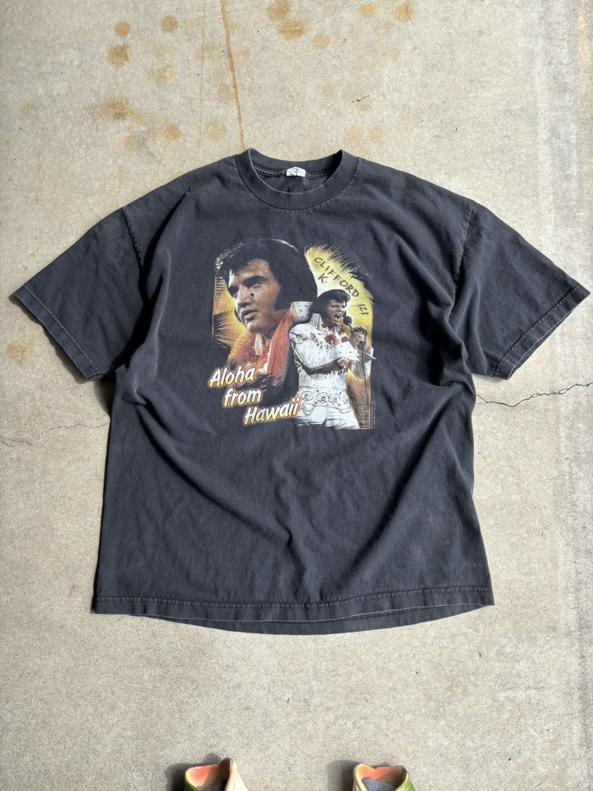 Band Tees × Vintage Crazy 90s Elvis Presley Boxy Faded Black Hawaii Shirt Size US XL / EU 56 / 4 - 1 Thumbnail