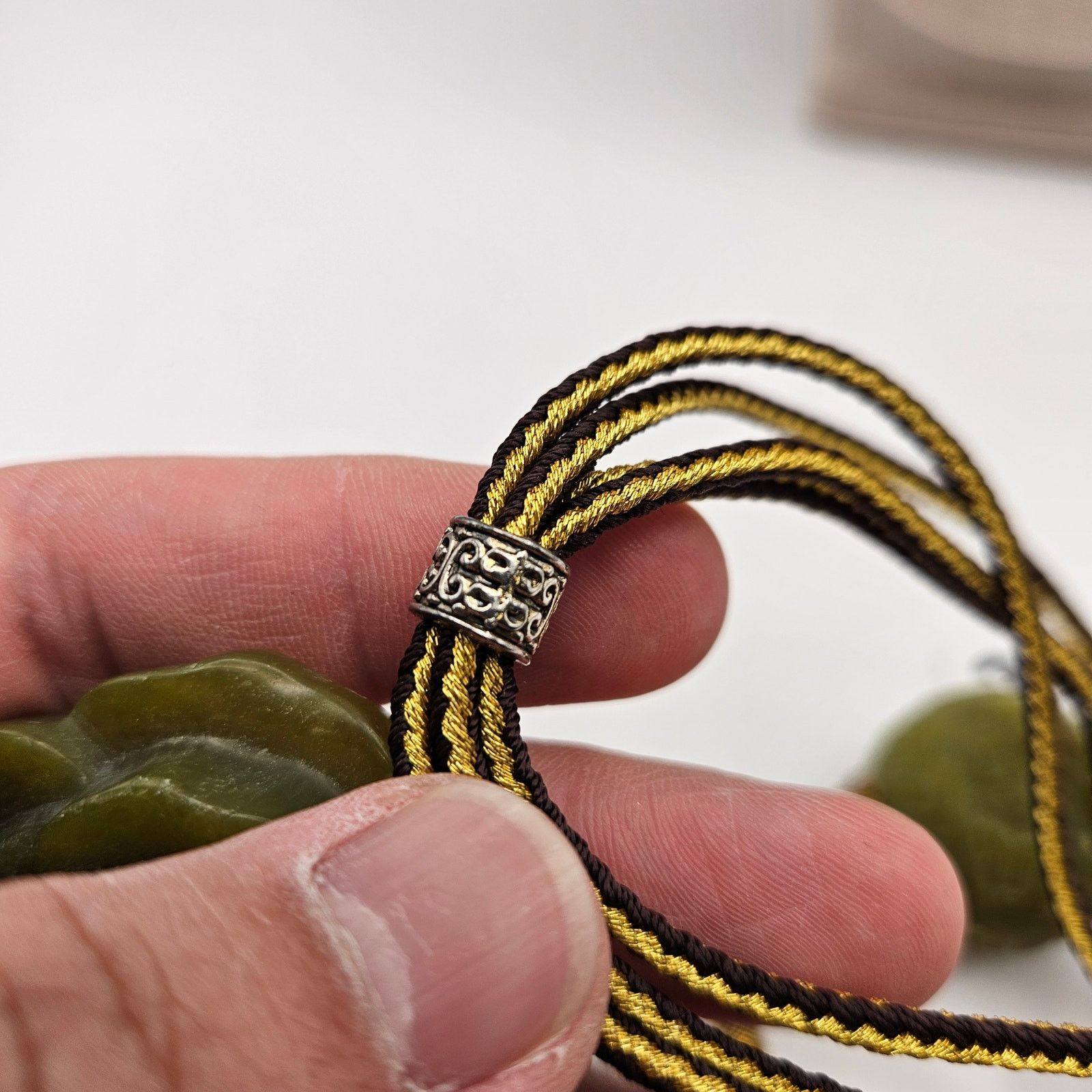 Other CHINESE CARVED GREEN JADE PENDANT NECKLACE TASSEL FOO DOG Size ONE SIZE - 4 Thumbnail