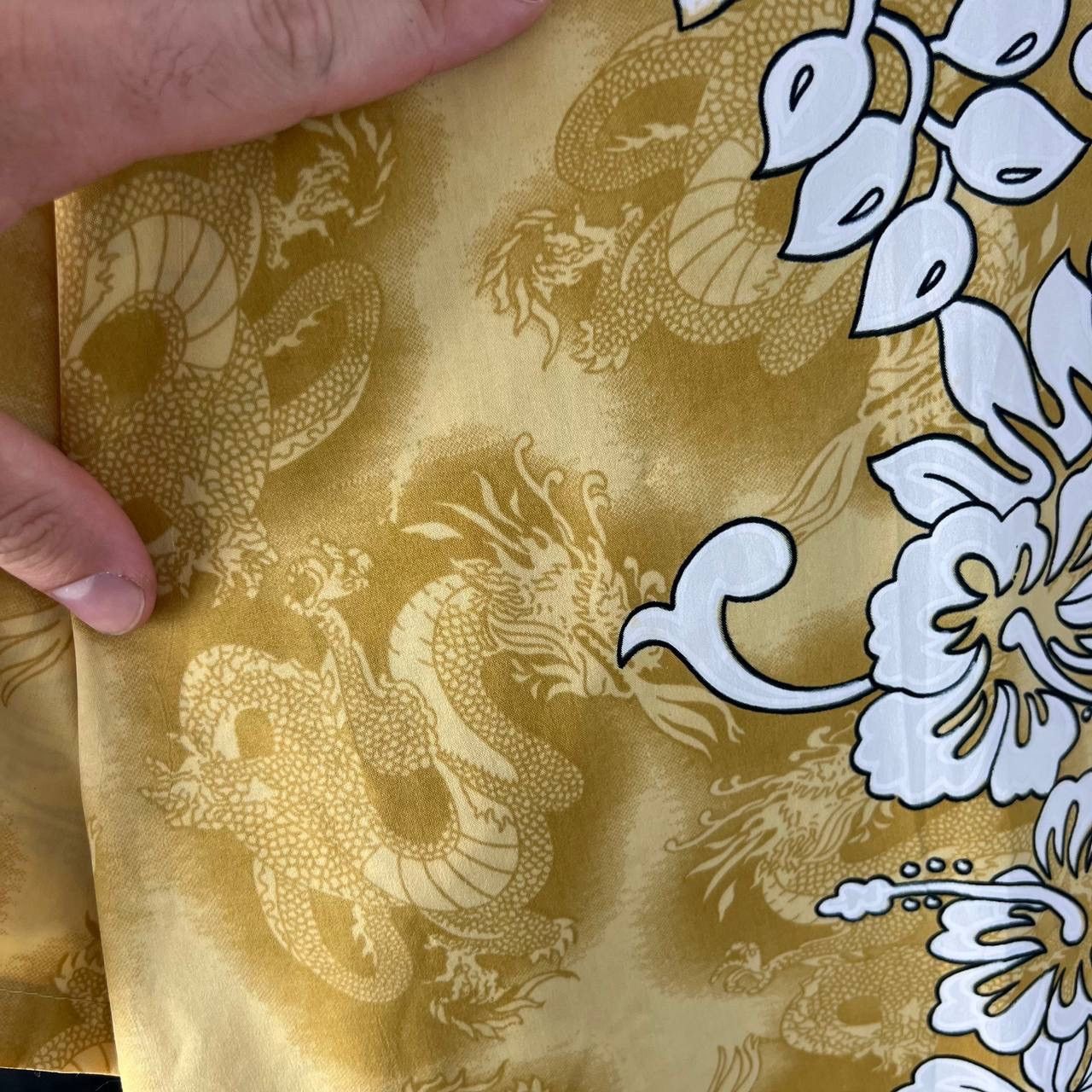 Vintage Vintage Y2K Japanese Dragons Logo Button Up Hawaiian Shirt Size US L / EU 52-54 / 3 - 3 Thumbnail