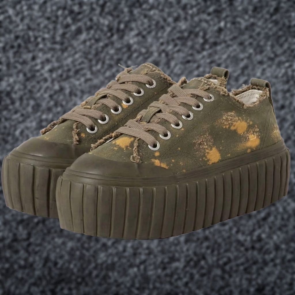 Diesel VINTAGE Diesel Men 7.0US Platform Low-Cut Sneakers Luxury Casual Stylish Durable Italian 90s 00s Size US 7 / EU 40 - 1 Thumbnail