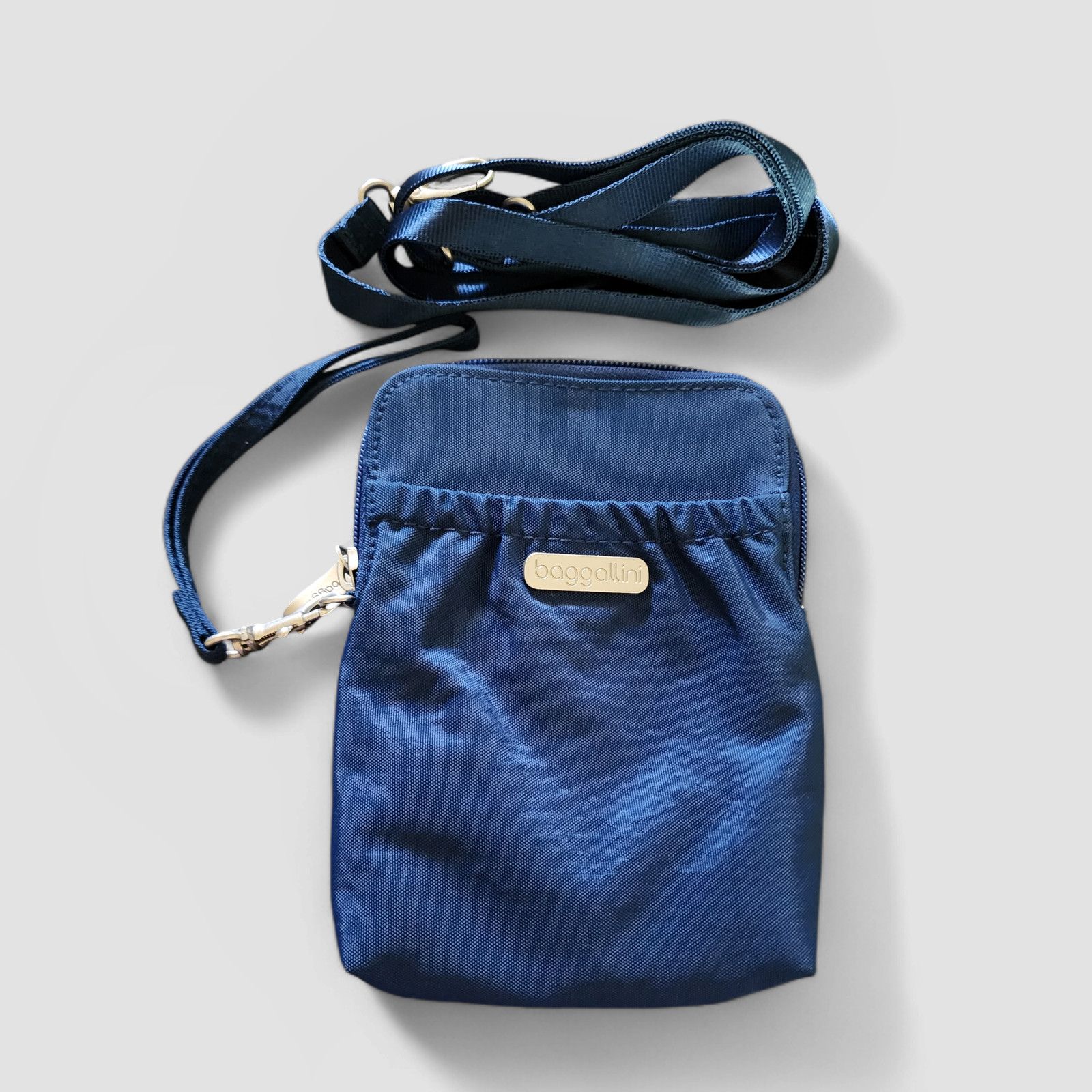Other Baggallini Small Blue Crossover Wristlet Card Cell Bag Size ONE SIZE - 2 Thumbnail