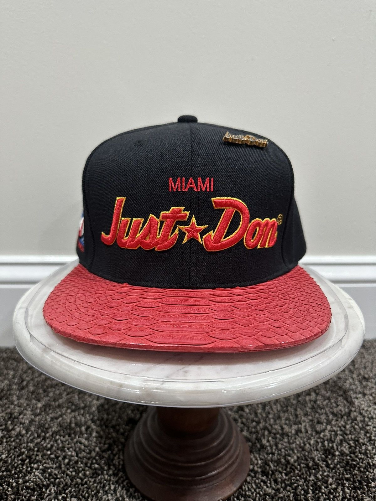 Just Don Just Don x Mitchell & Ness Script Miami Heat Black/Red Hat Size ONE SIZE - 1 Thumbnail