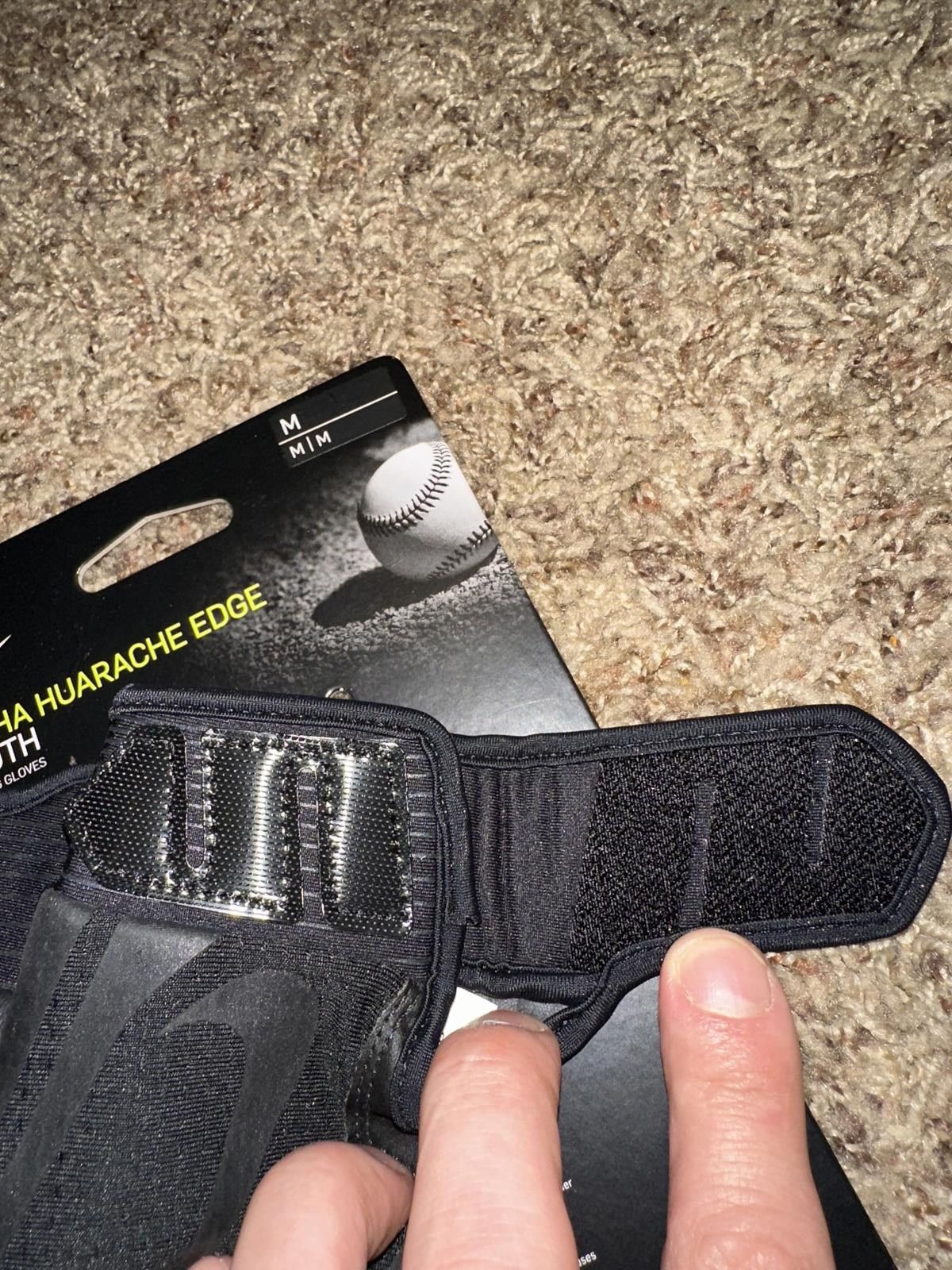 Nike Nike Alpha Huarache Edge Youth Batting Baseball Gloves Size ONE SIZE - 11 Thumbnail
