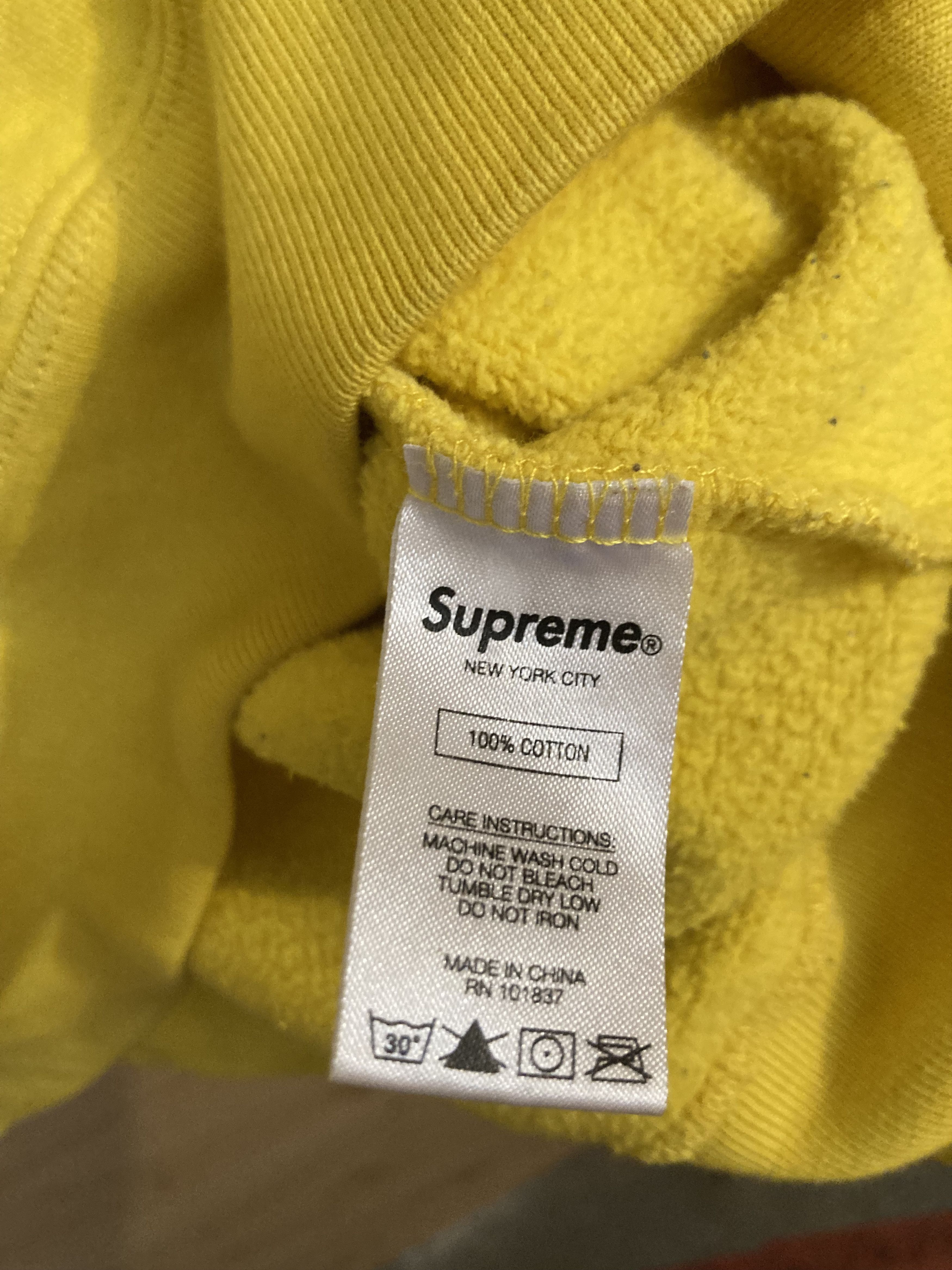 Supreme Supreme 2018 Text stripe Hoodie - Size small Size US S / EU 44-46 / 1 - 5 Thumbnail