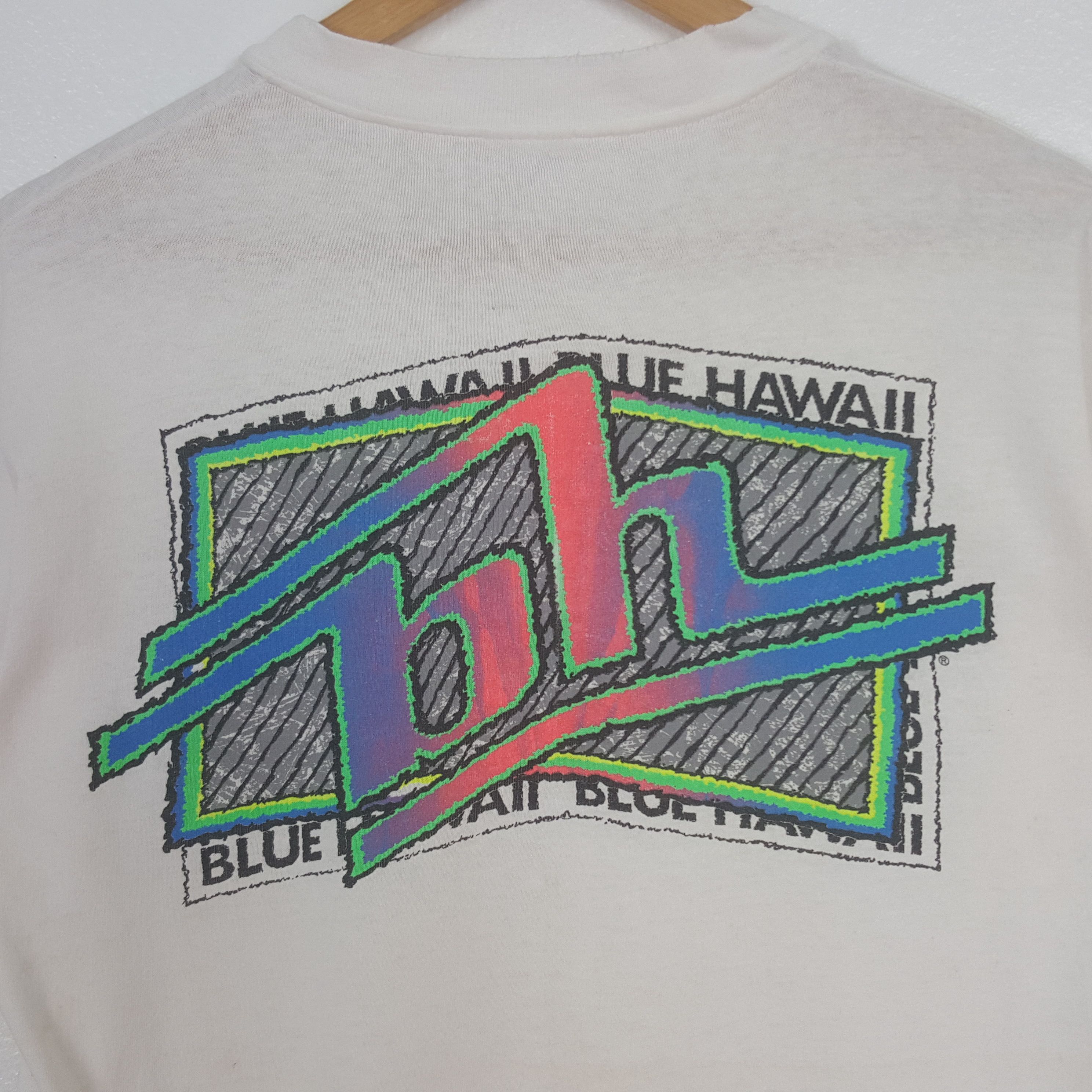 Vintage Vintage Blue Hawaii Surf Style Tshirt C312N21 Size US M / EU 48-50 / 2 - 2 Thumbnail