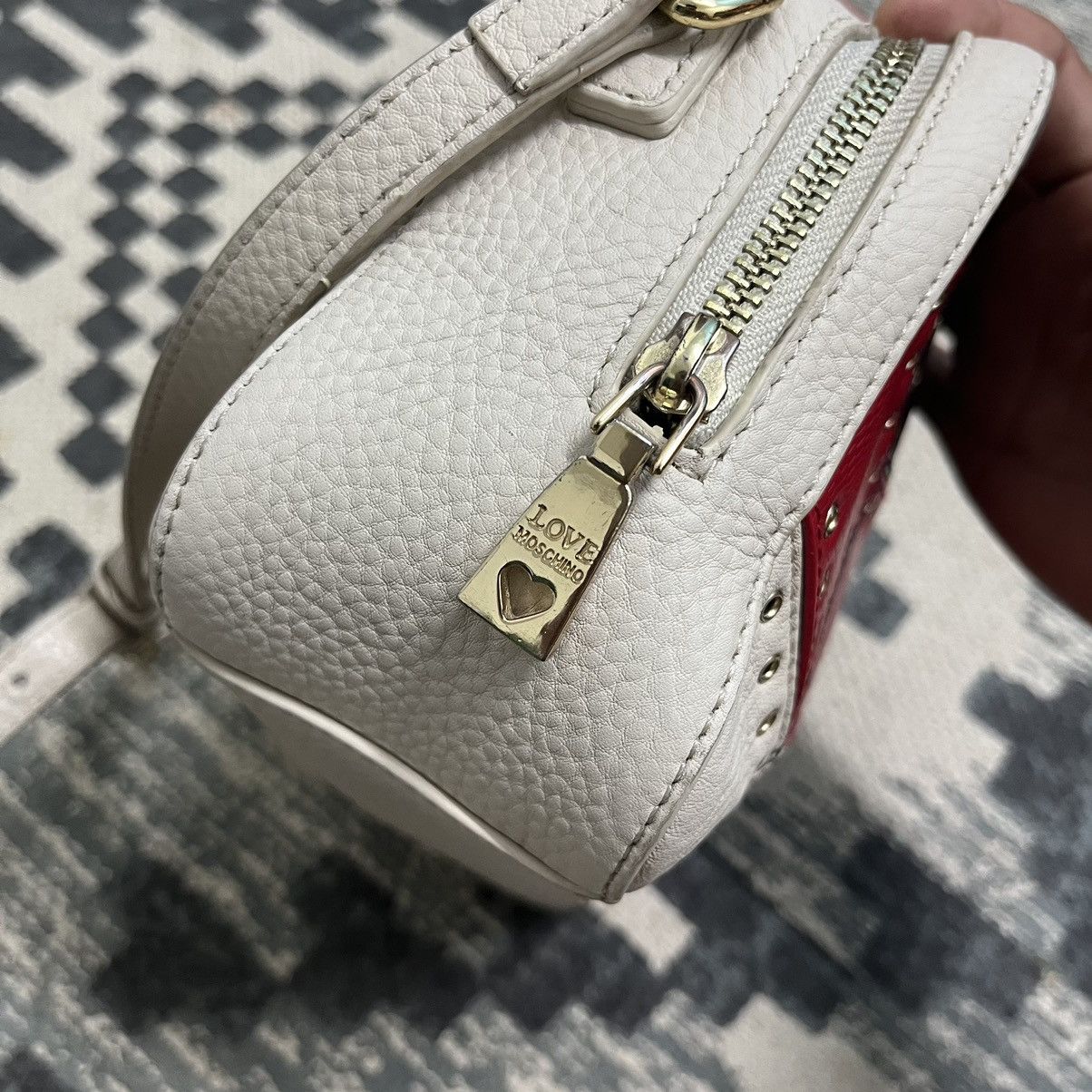 Moschino Authentic Love Moschino by Moschino Leather Sling Bag Size ONE SIZE - 8 Thumbnail