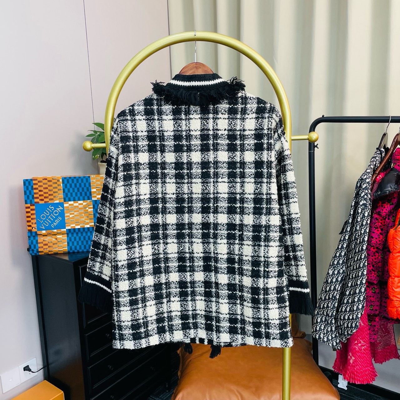 Gucci Gucci Size 38 Thousand-bird check striped tweed cardigan sw Size US XXS / EU 40 - 2 Thumbnail