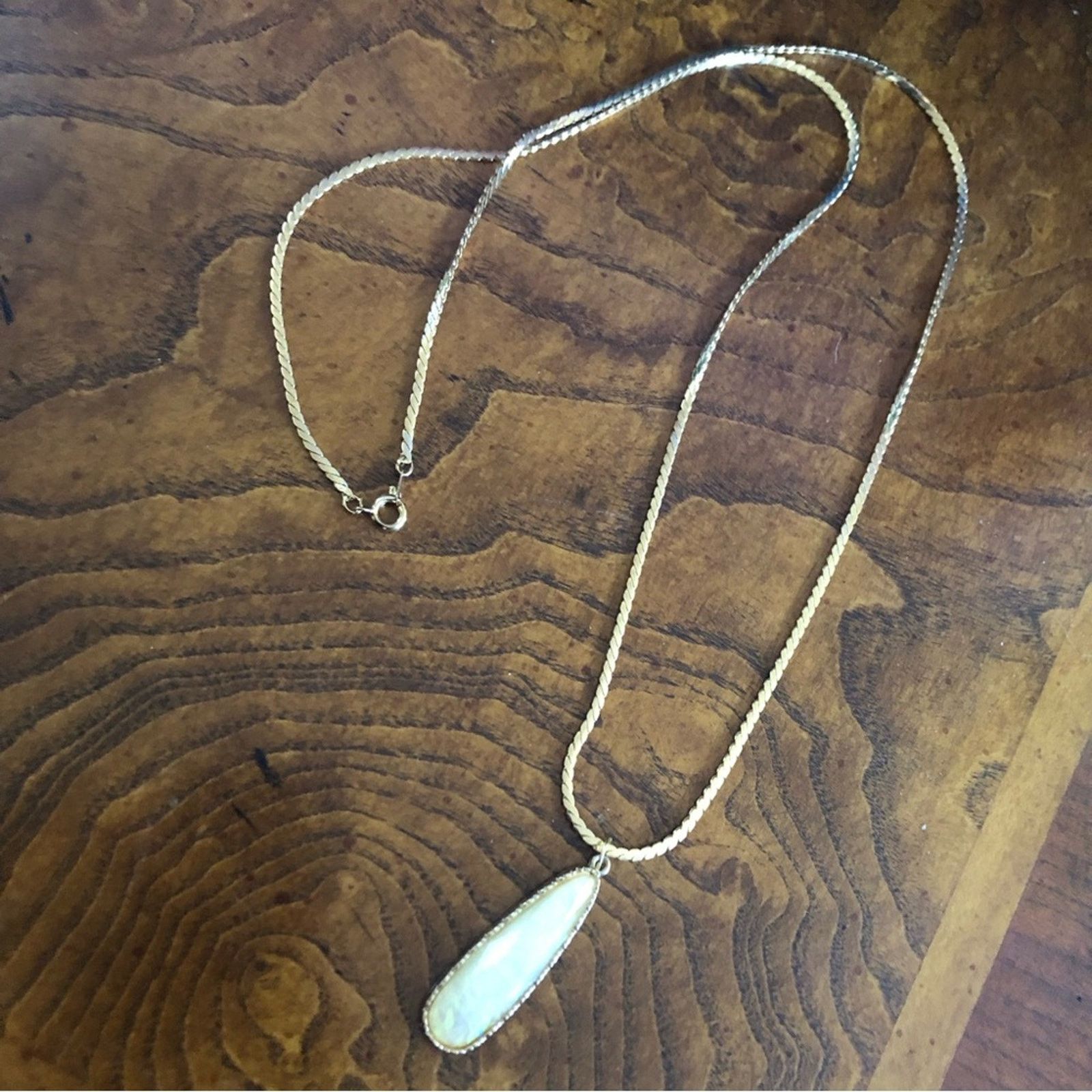 Vintage Faceted long raindrop shape simulated opal pendant necklac Size ONE SIZE - 7 Thumbnail
