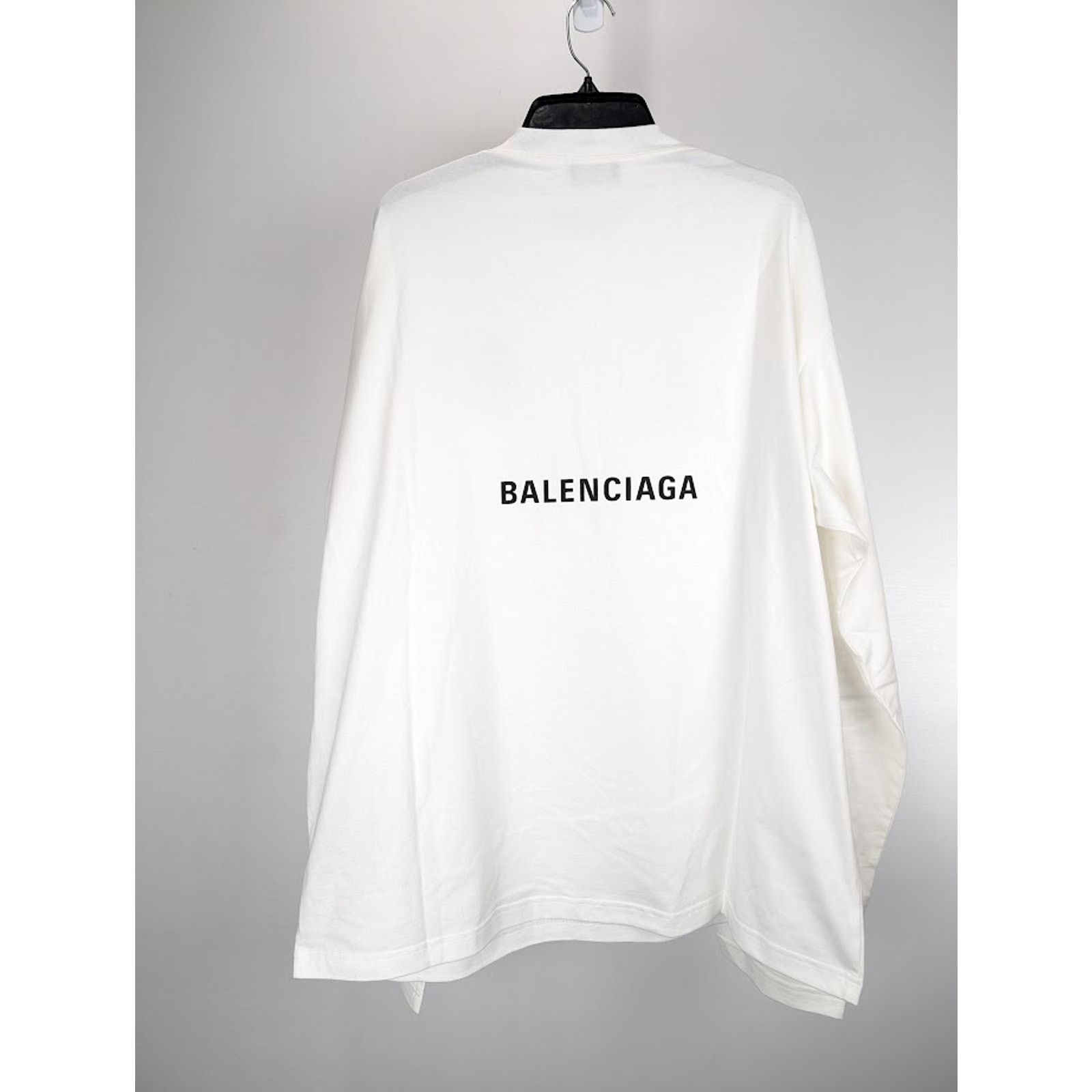 Balenciaga o1rshd1 Long Sleeve T-Shirt in White Size US XL / EU 56 / 4 - 12 Thumbnail