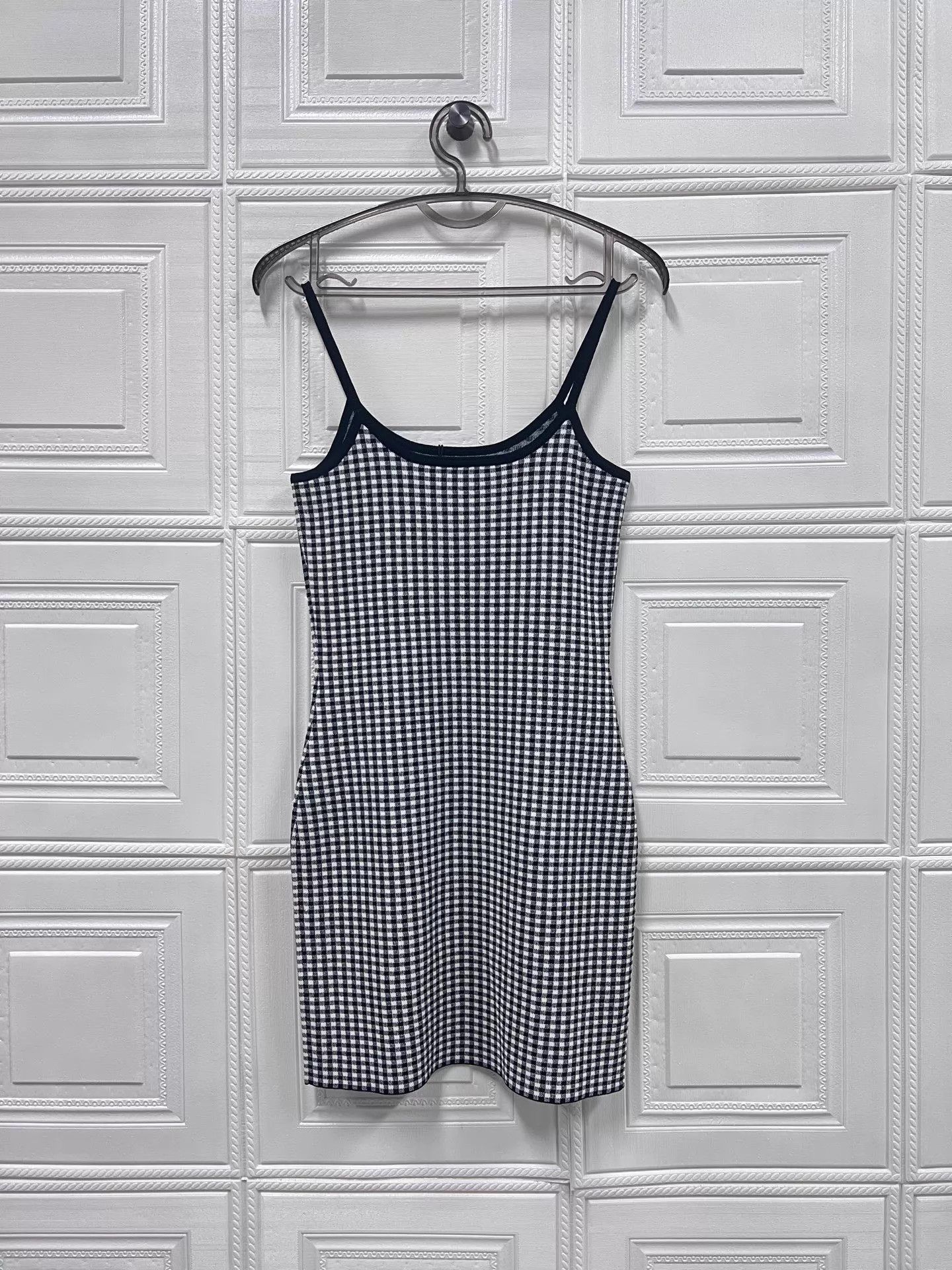 Miu Miu MIU MIU Black White Jacquard Sleeveless Slim Dress Logo Size XS / US 0-2 / IT 36-38 - 2 Thumbnail