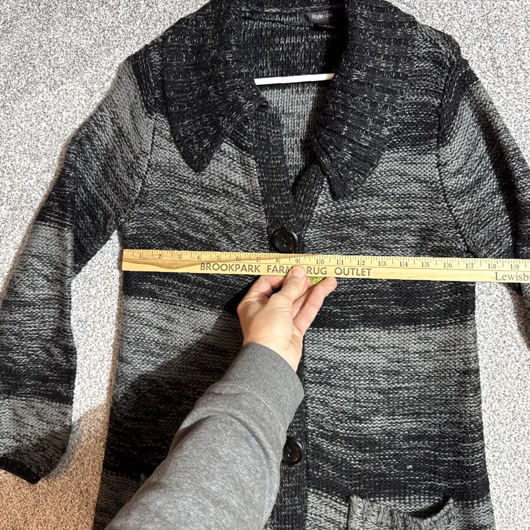 Vintage Style & Co. Cardigan Sweater Womens M Dark Academia Witchy Grandpacore Knit Cardigan Open Pockets Long Sleeve Collared Gray Acrylic Knit Vintage No Size M / US 6-8 / IT 42-44 - 3 Thumbnail