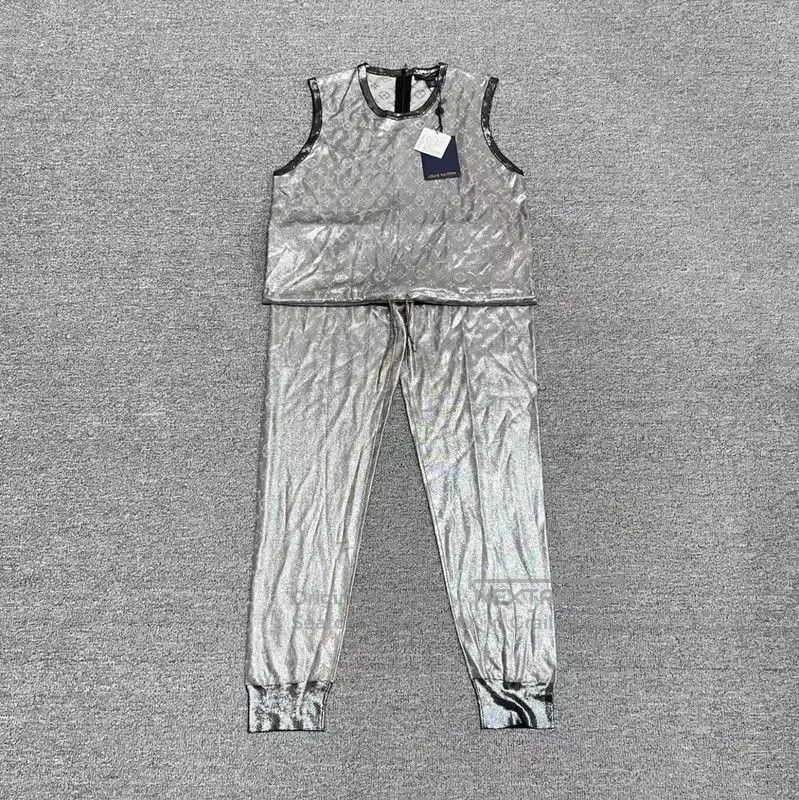 Louis Vuitton Louis Vuitton Silver Monogram Jumpsuit . Size US 30 / EU 46 - 1 Thumbnail