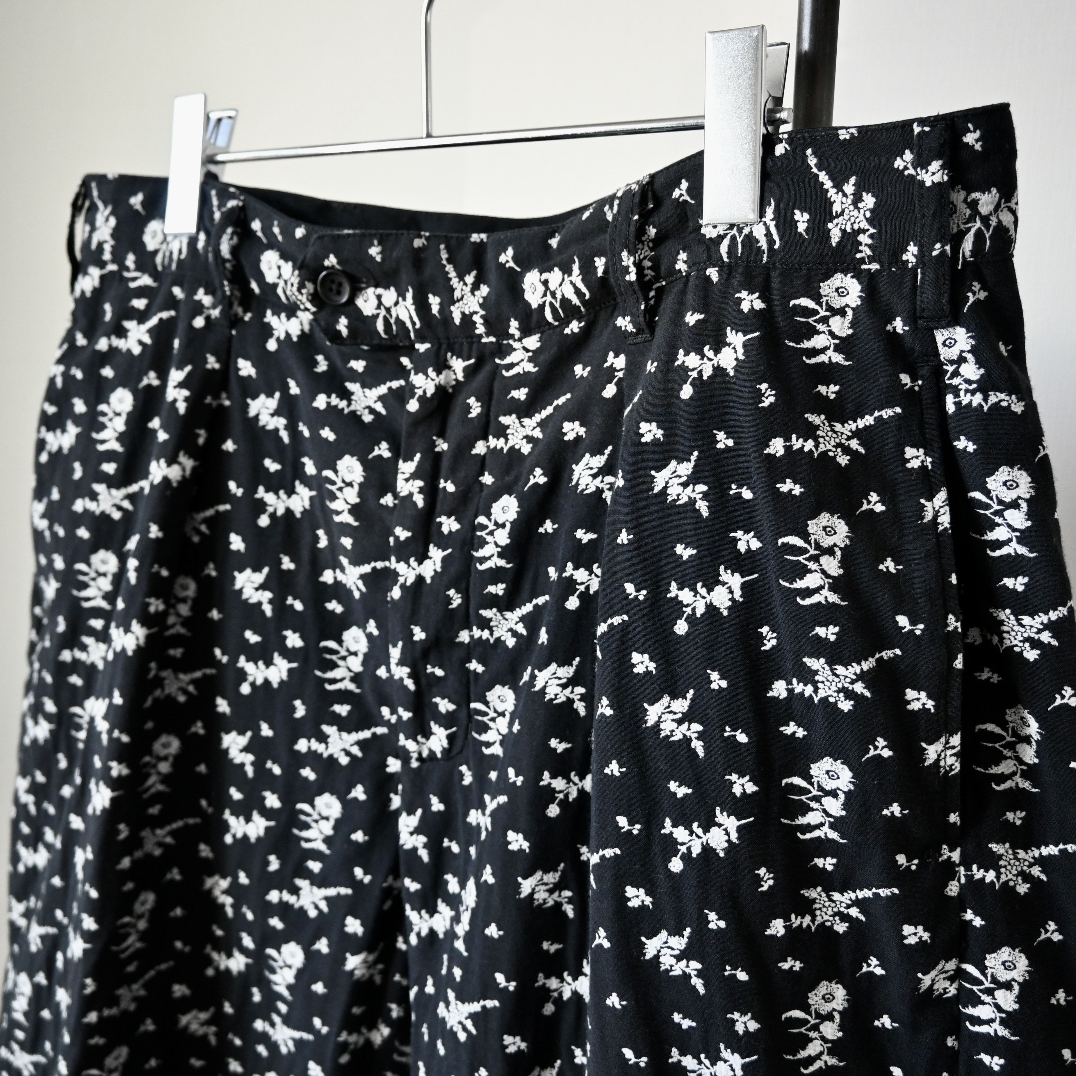 Engineered Garments Engineered Garments "Sunset Short", jacquard floral, M Size US 34 / EU 50 - 6 Thumbnail