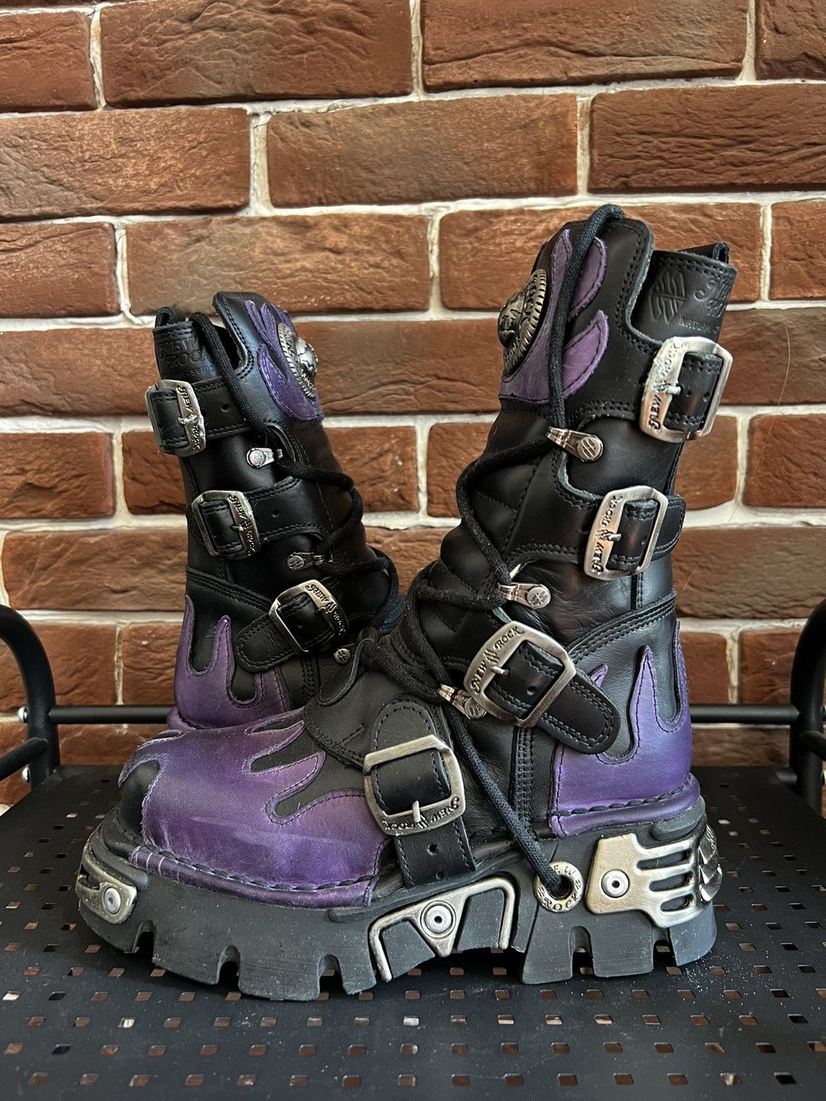 Vintage New Rock Flames 00s Boots Avant Garde Platfrom Vintage Size US 6 / IT 36 - 1 Thumbnail