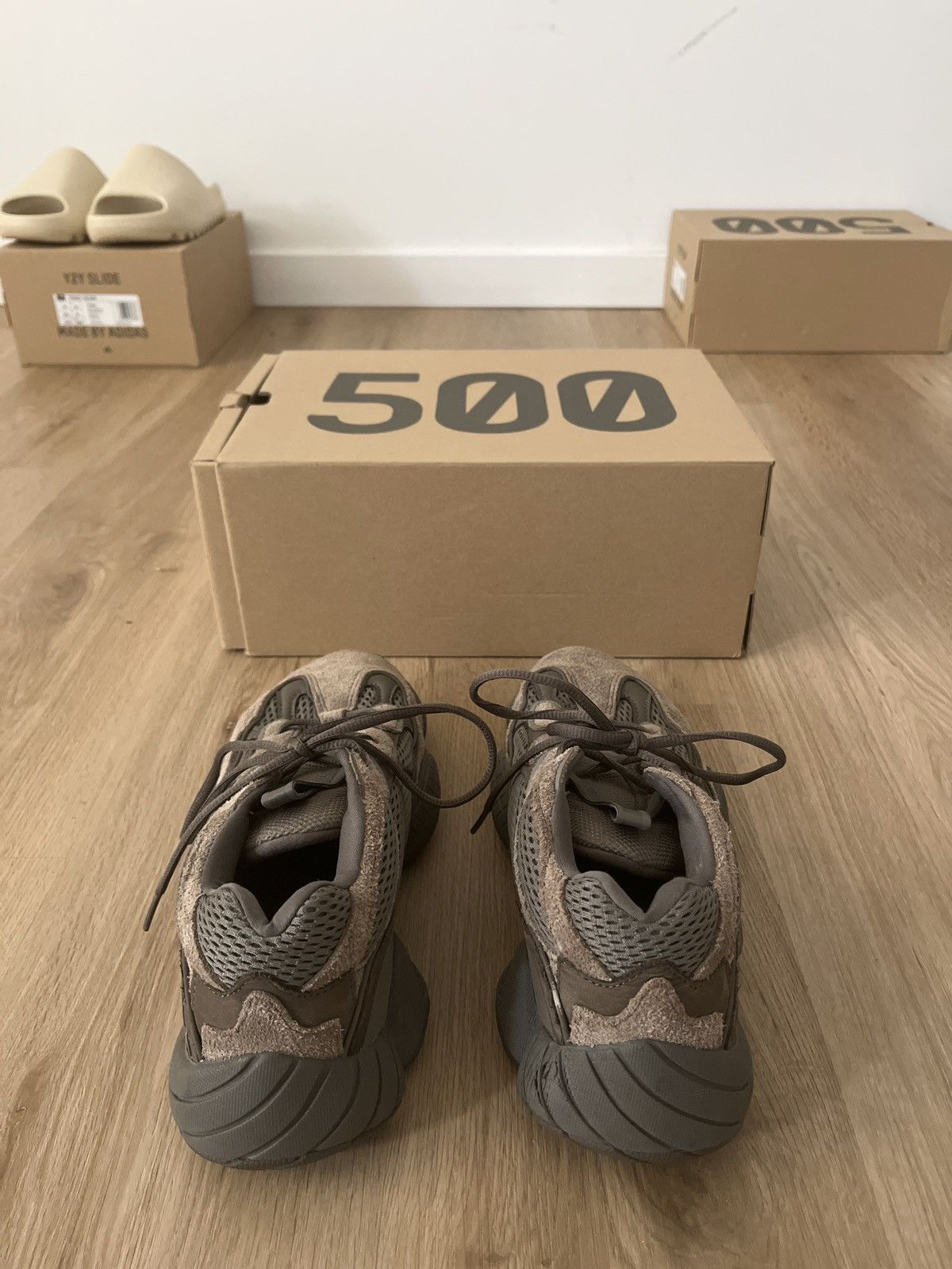 Adidas YEEZY 500 CLEY BROWN Size US 10 / EU 43 - 4 Thumbnail