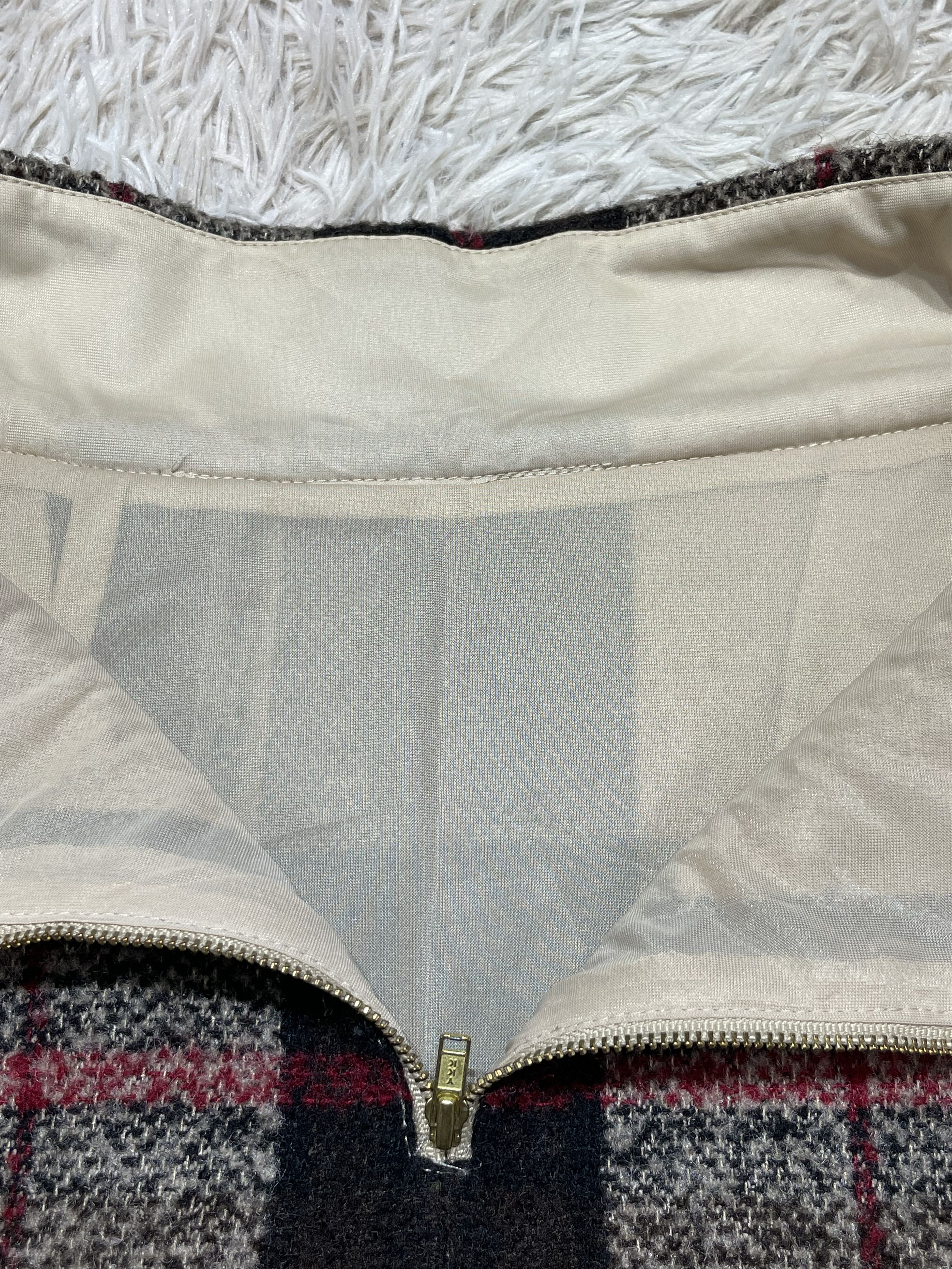 Japanese Brand Mila Owen Wool Blend Check Tartan Skirt High Waist 27 Size 26" / US 2 / IT 38 - 9 Thumbnail