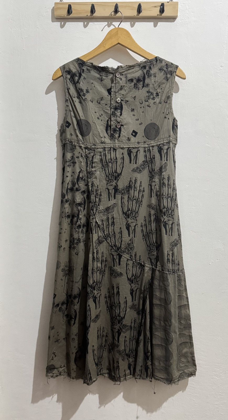 Hysteric Glamour Vintage Hysteric Glamour Snake Skull Sleevess Dres Size M / US 6-8 / IT 42-44 - 1 Thumbnail