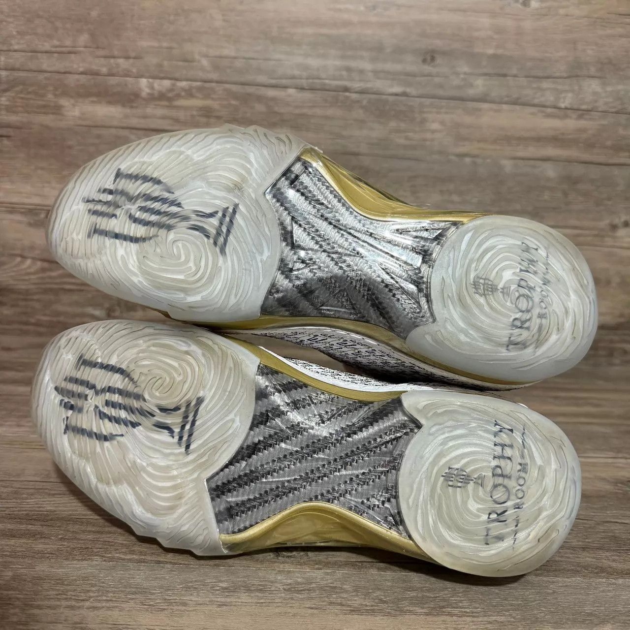 Nike AJ23 Trophy Room White/Platinum 43 #256/523 Worn Once Size US 9.5 / EU 42-43 - 7 Thumbnail