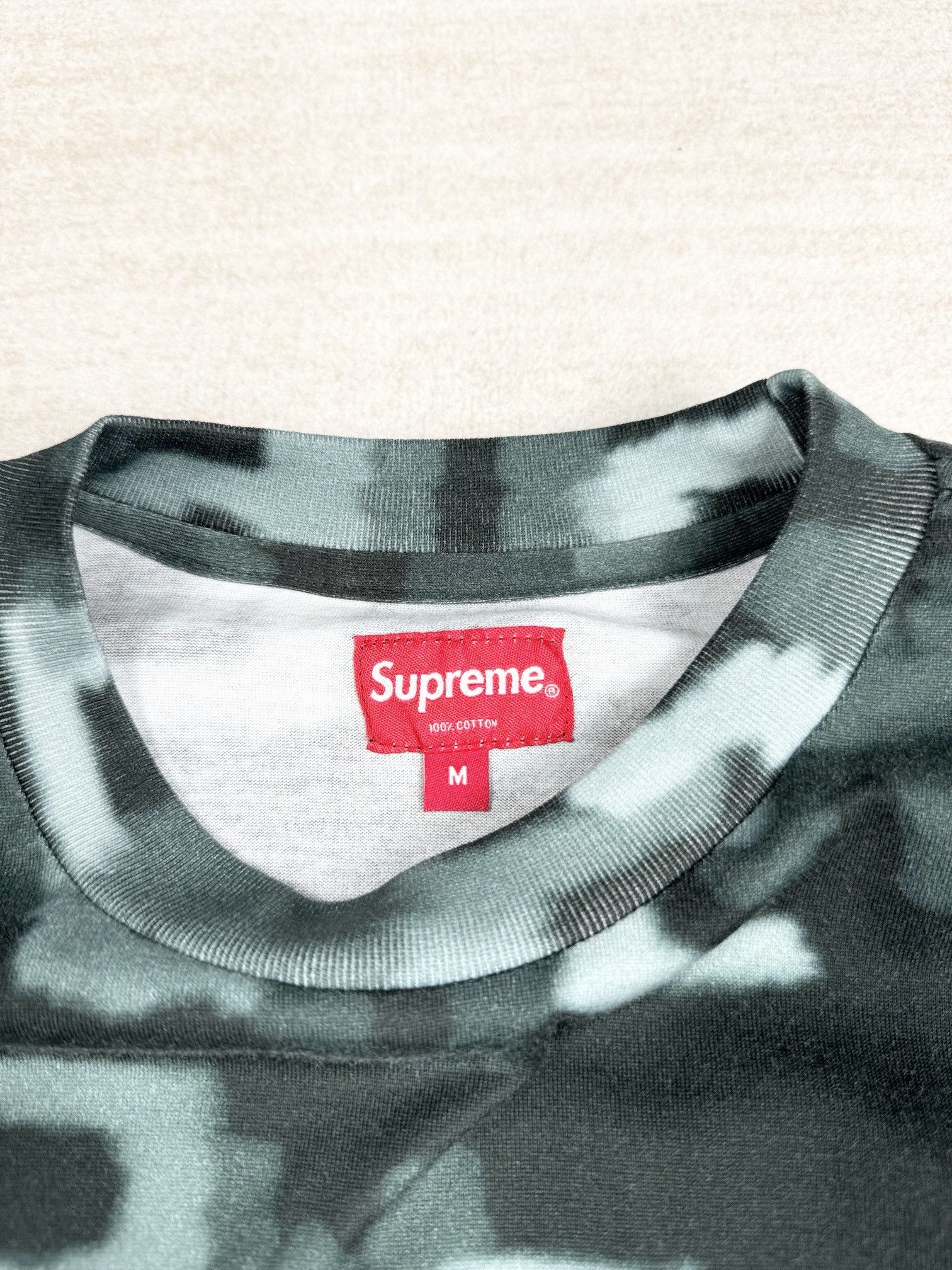 Supreme L/S tee Size US M / EU 48-50 / 2 - 7 Thumbnail