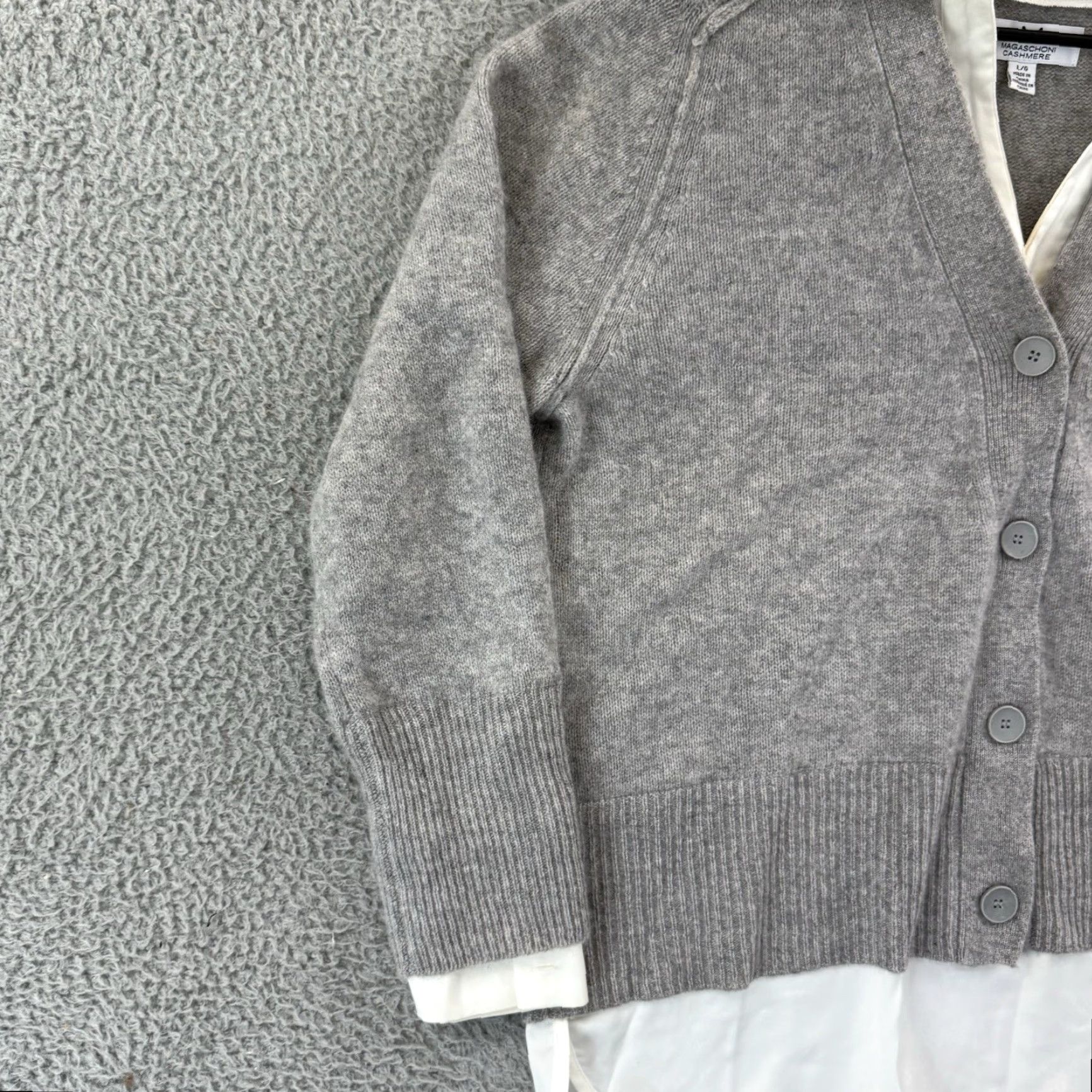 Vintage Magaschoni Cashmere Sweater Women’s Large Gray Long Sleeve Layered Cardigan Knit Size L / US 10 / IT 46 - 4 Thumbnail