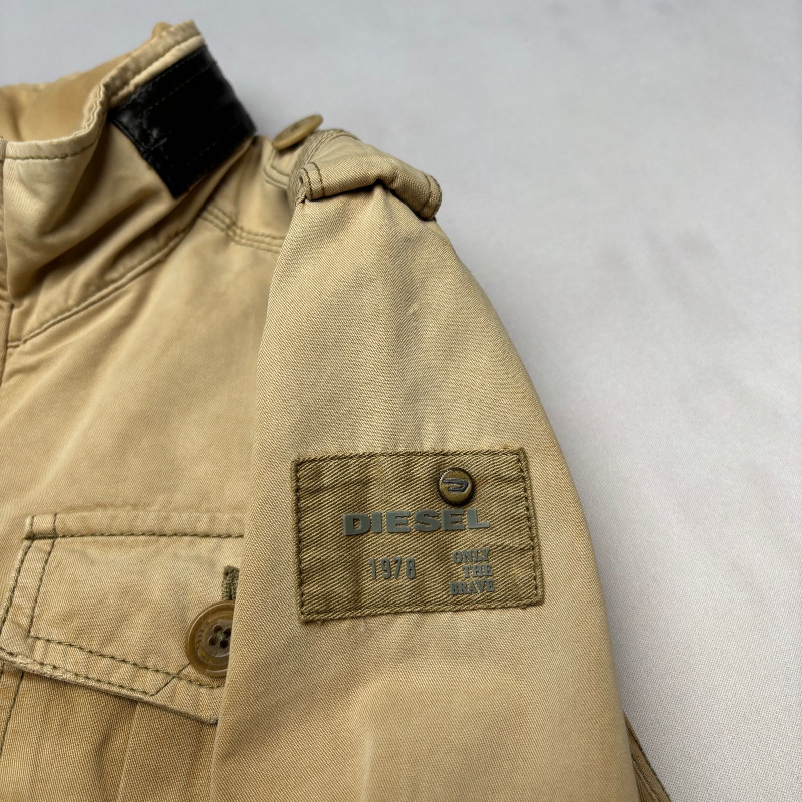 Diesel Vintage Diesel Faded Military Field Jacket Men's Small Y2K Size US S / EU 44-46 / 1 - 4 Thumbnail