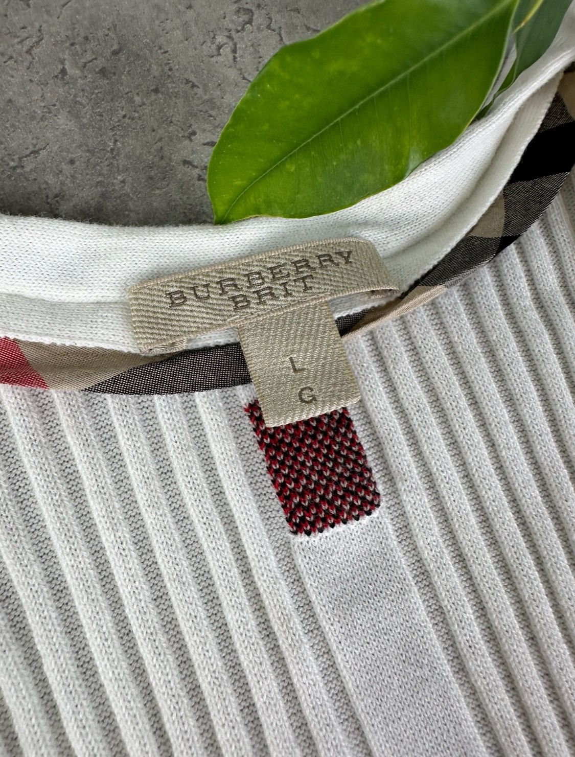 Burberry Burberry Tank Top Size L / US 10 / IT 46 - 11 Thumbnail