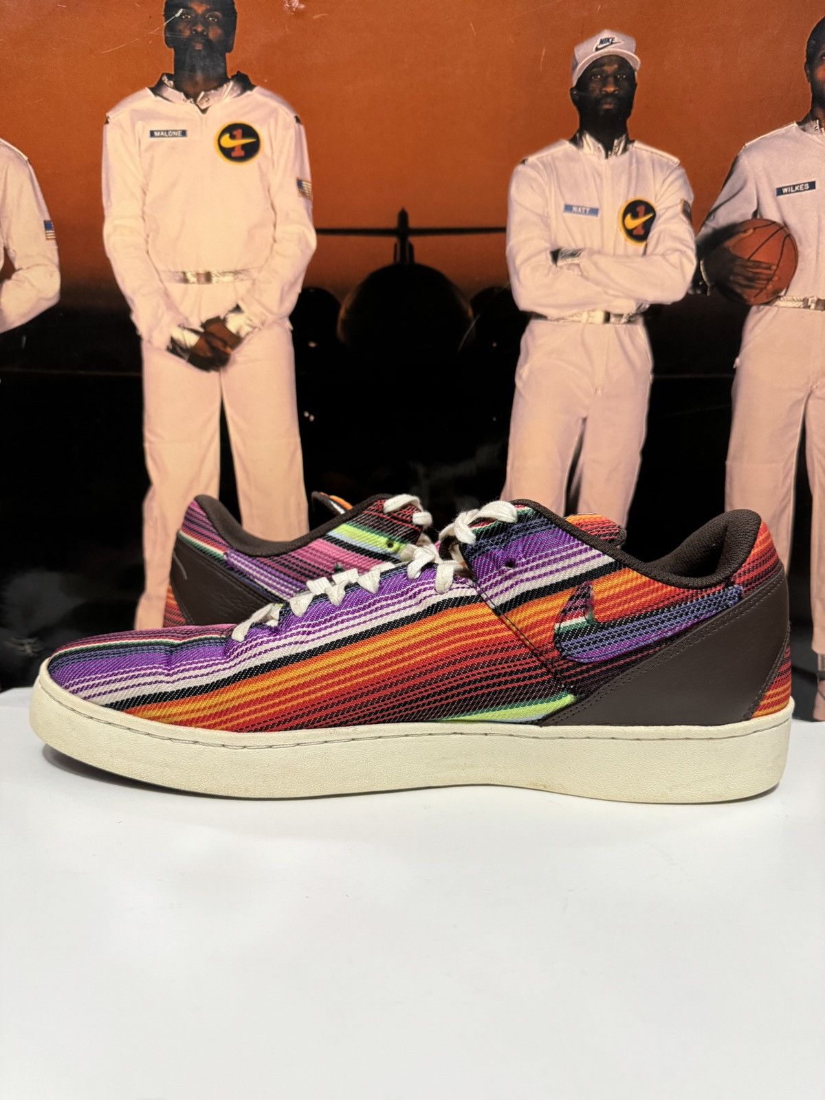 Nike Nike Kobe 8 NSW Lifestyle Mexican Blanket Sz 10 582552-800 Size US 10 / EU 43 - 6 Thumbnail