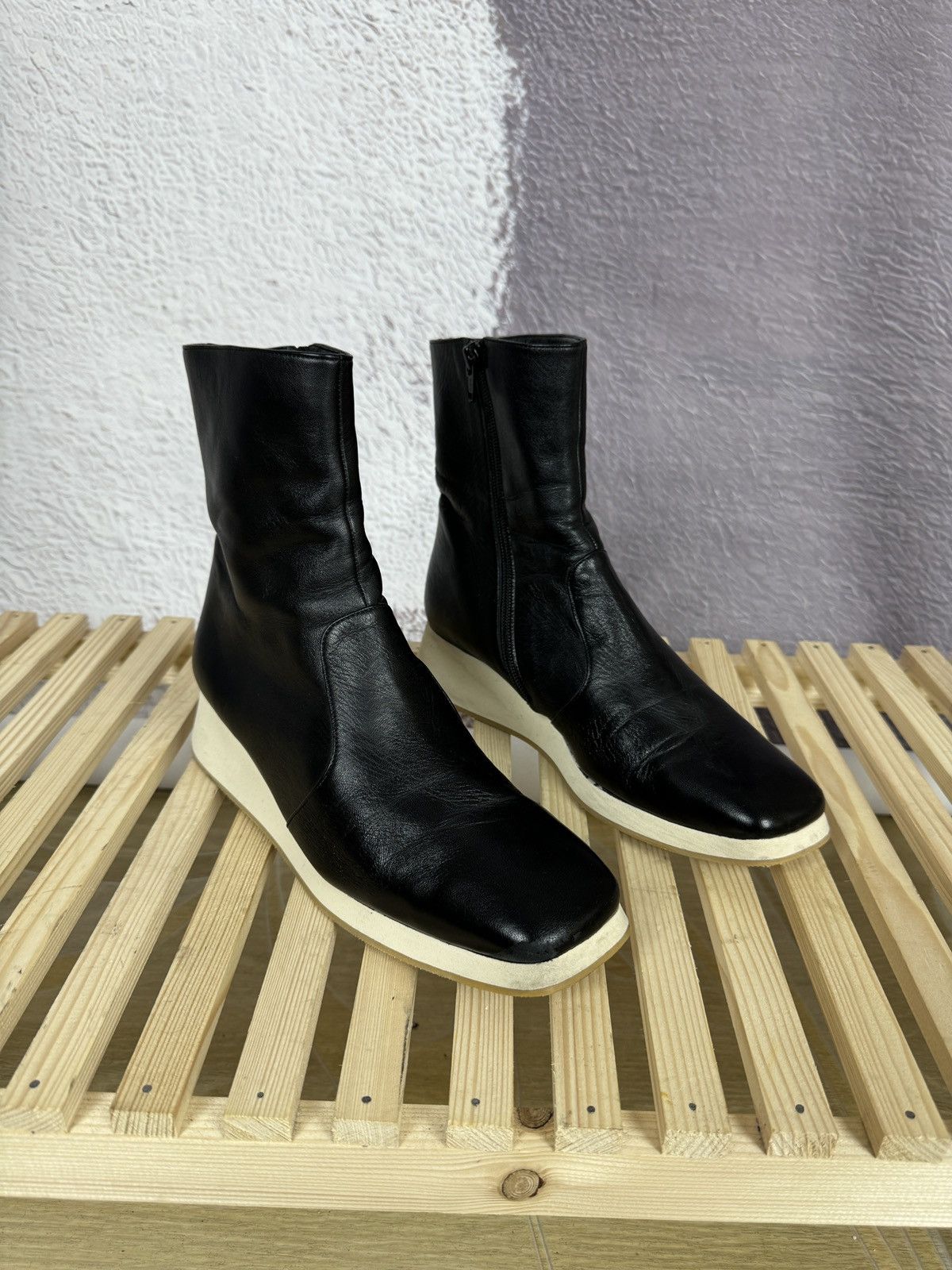 Designer Chie Mihara black leather ankle boots Size US 10 / IT 40 - 1 Thumbnail