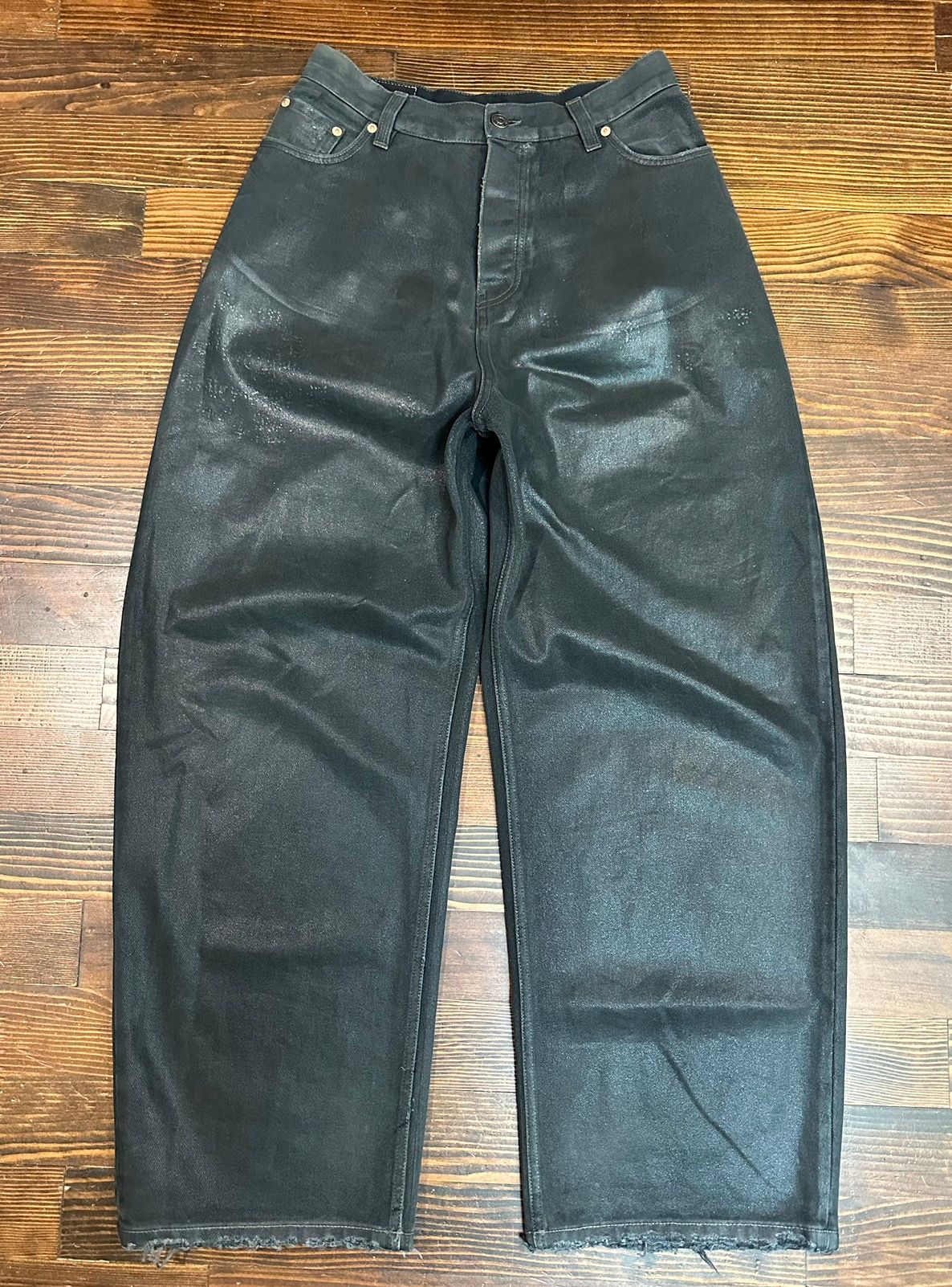 Pre-owned Balenciaga Fw22 360° Runway Waxed/coated Baggy Jeans In Black