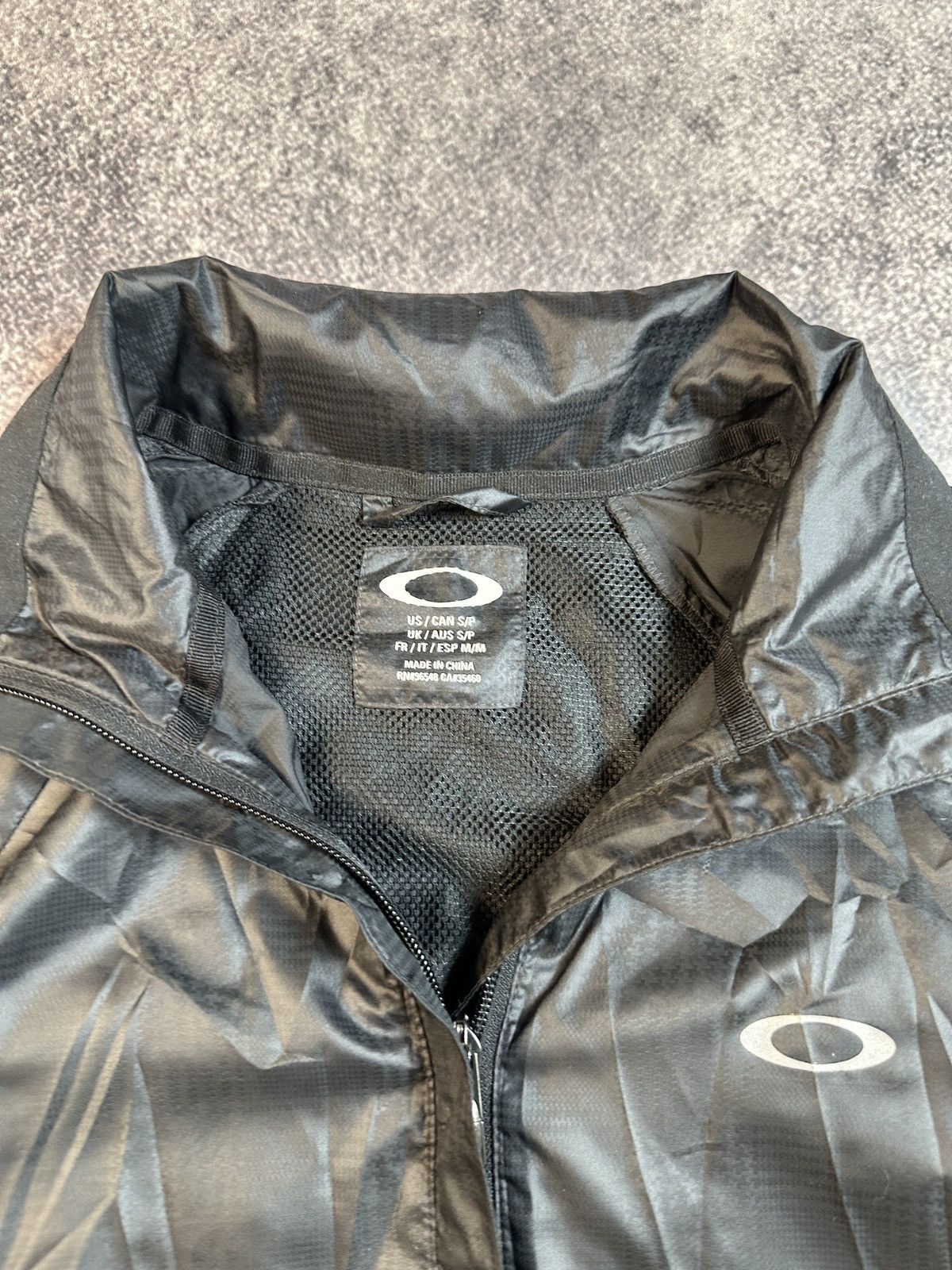 Oakley Vintage Oakley Jacket Logo Streetwear Gorpcore Rare S USA Size US S / EU 44-46 / 1 - 3 Thumbnail