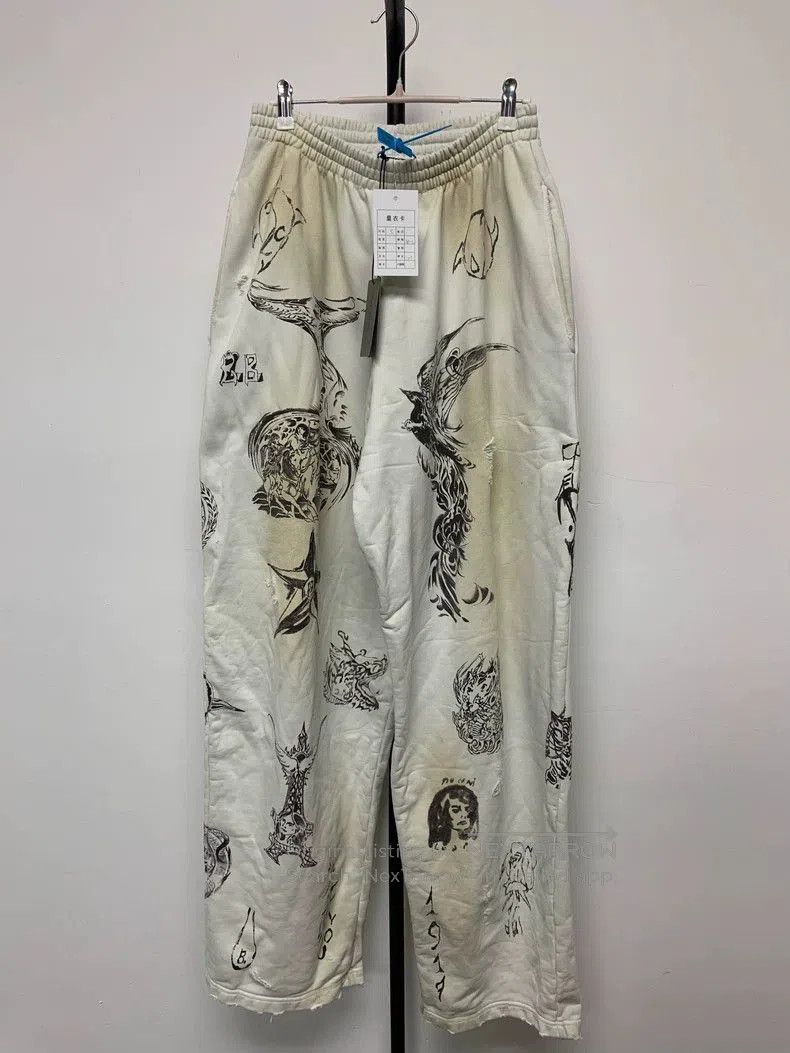 Balenciaga Balenciaga Printed Knit Sweatpants. Size US 30 / EU 46 - 1 Thumbnail