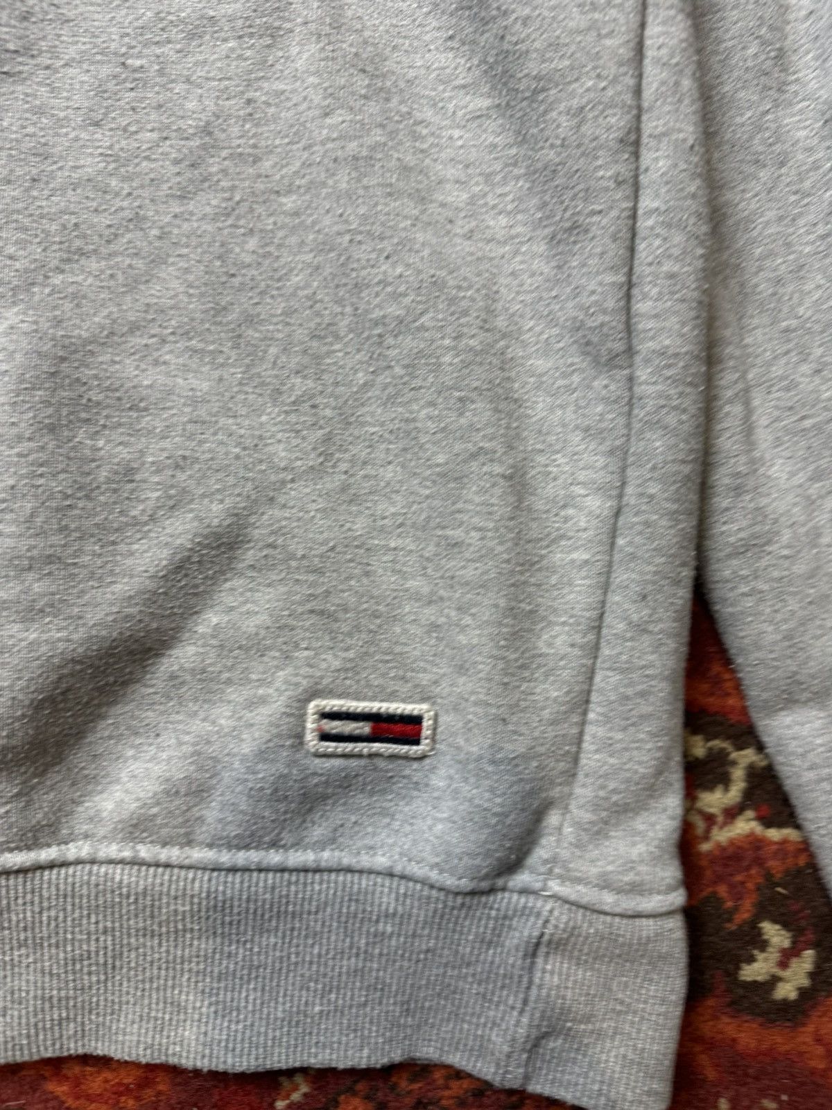 Disney × Tommy Hilfiger × Vintage Vintage Y2K Tommy Hilfiger Looney Tunes Animal Logo Sweater Size US M / EU 48-50 / 2 - 4 Thumbnail