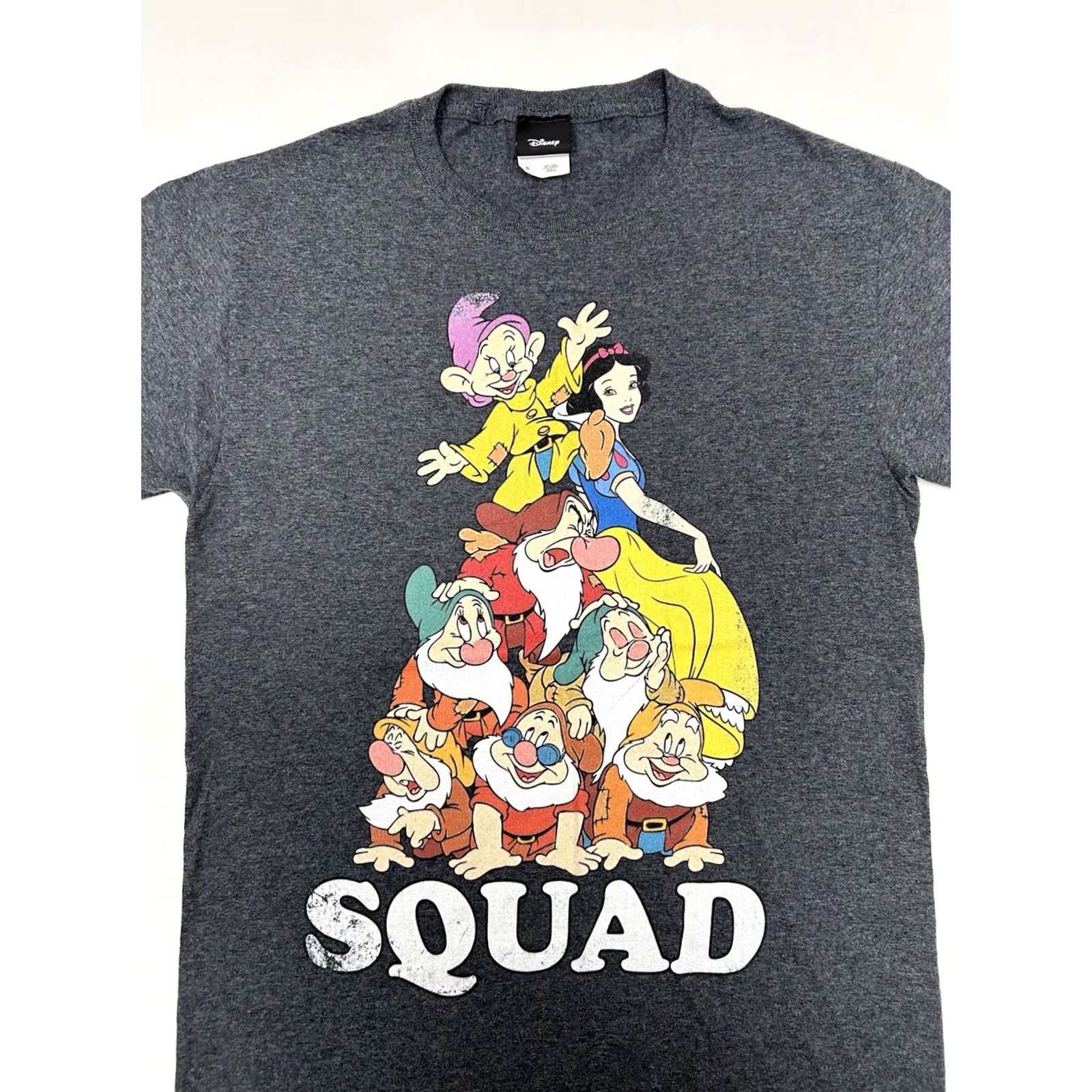 Disney Disney Snow White And The 7 Dwarfs Squad Small Unisex T-Shirt Short Sleeve Gray Cotton Polyester Graphic Print Cartoon Princess Disney Snowwhite Mens Size US S / EU 44-46 / 1 - 3 Thumbnail