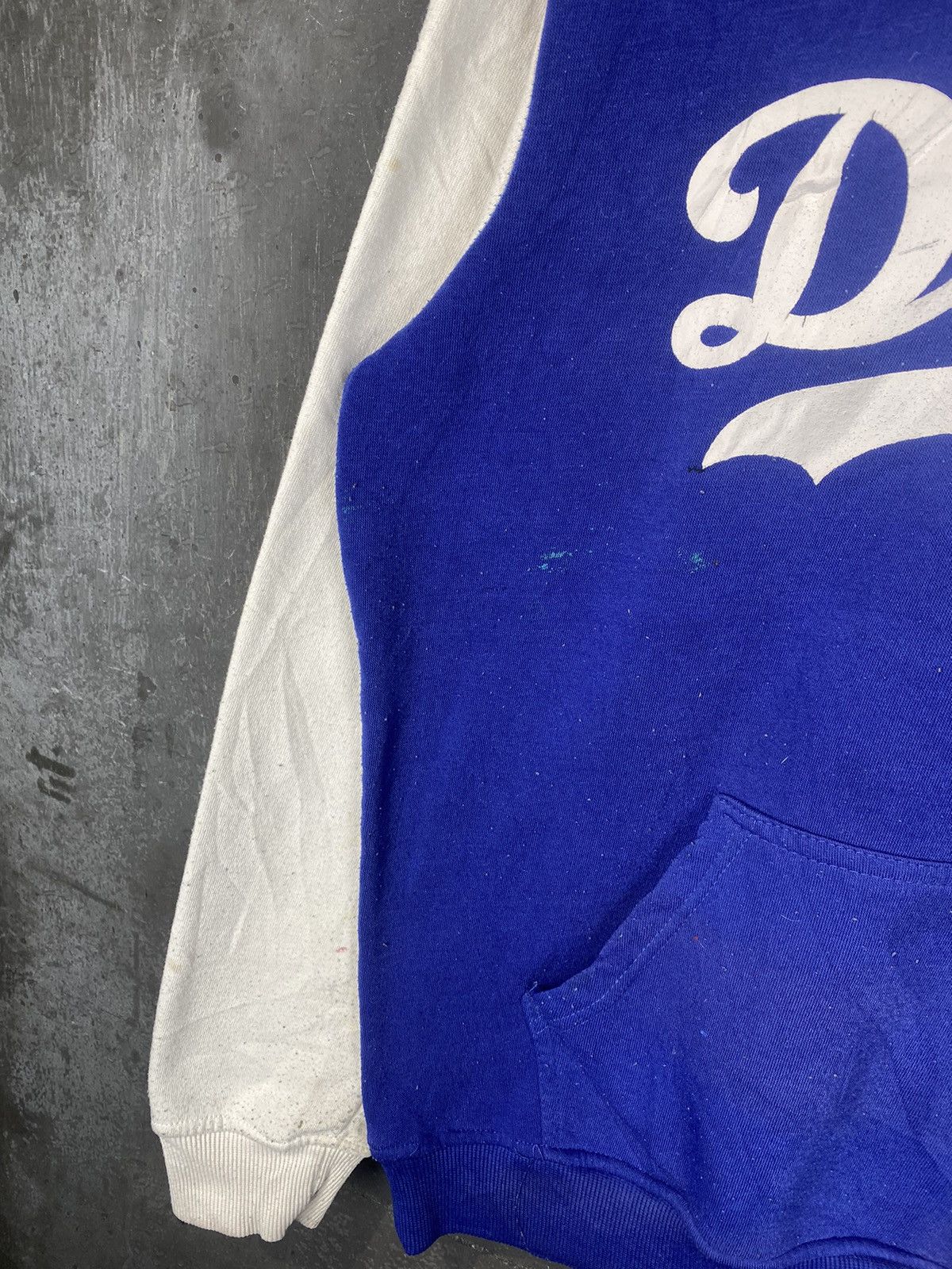 MLB × Vintage 90s MLB Dodgers Thrashed Pullover Hoodie Size US M / EU 48-50 / 2 - 6 Thumbnail