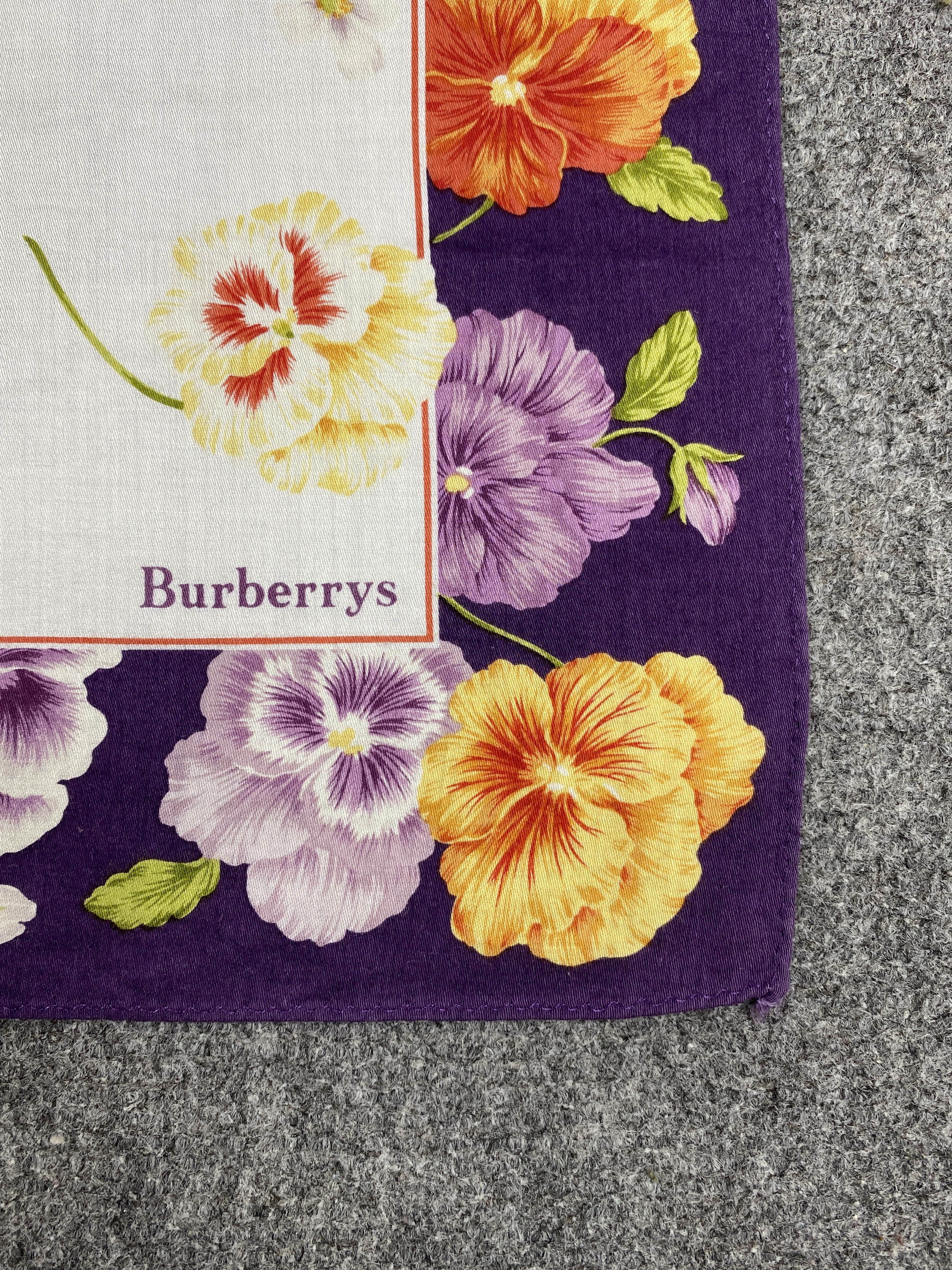 Burberry Burberrys Handkerchief / Bandana / Neckerchief HKC0241 Size ONE SIZE - 5 Thumbnail