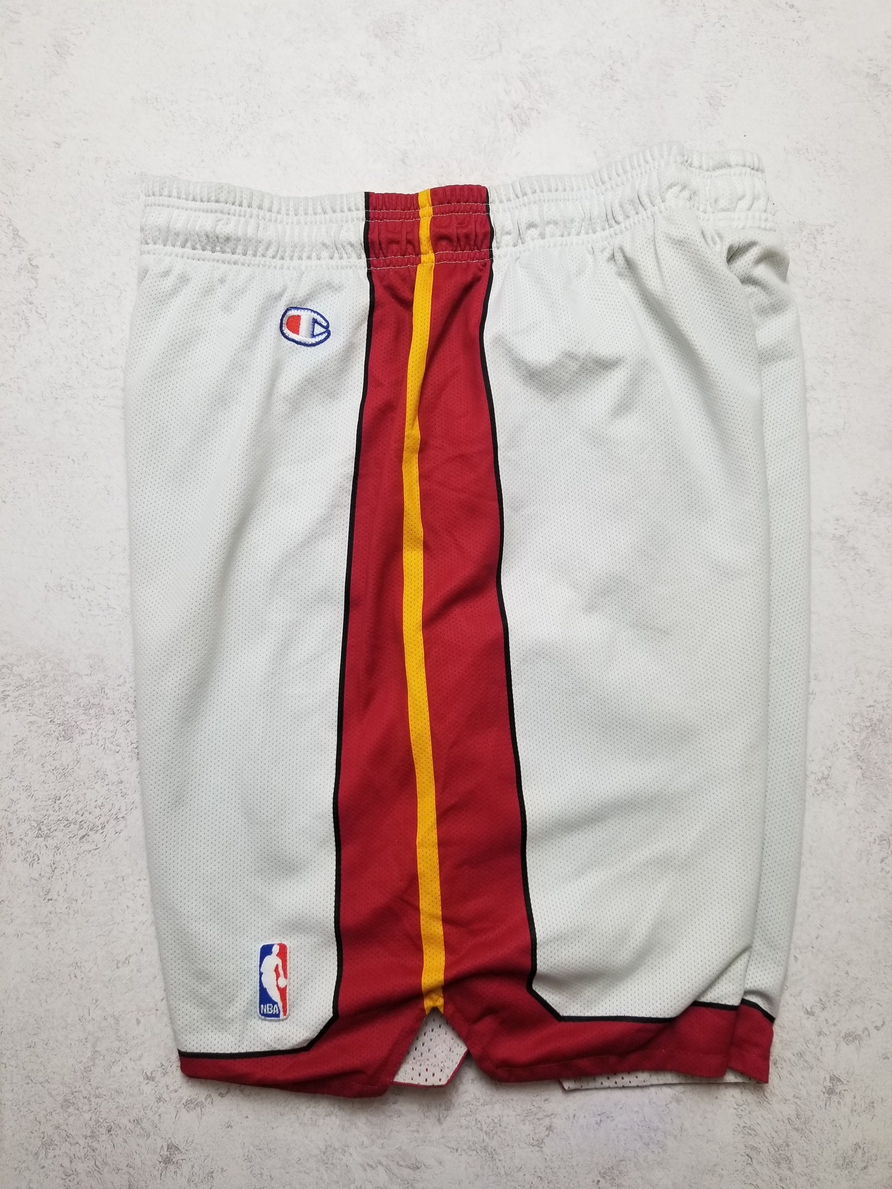 Champion Miami Heat NBA Champion Basketball Shorts Men's Size XL Size US 36 / EU 52 - 3 Thumbnail