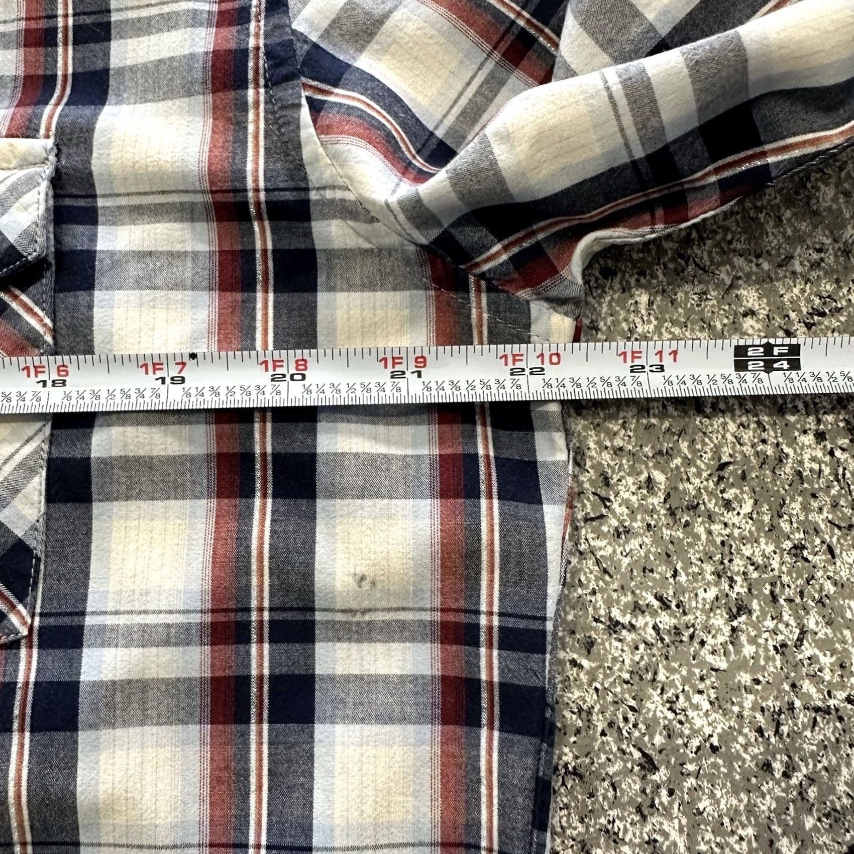 Vintage BKE 67 Pearl Snap Shirt Mens L Western Long Sleeve Cotton Red Blue Plaid Buckle Size US L / EU 52-54 / 3 - 4 Thumbnail