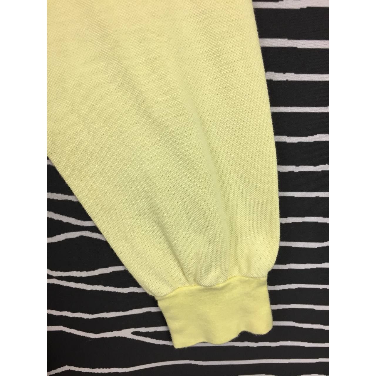 Lacoste Vtg Lacoste Small Logo Made In Japan Long Sleeve Polo Tee Size US L / EU 52-54 / 3 - 8 Thumbnail