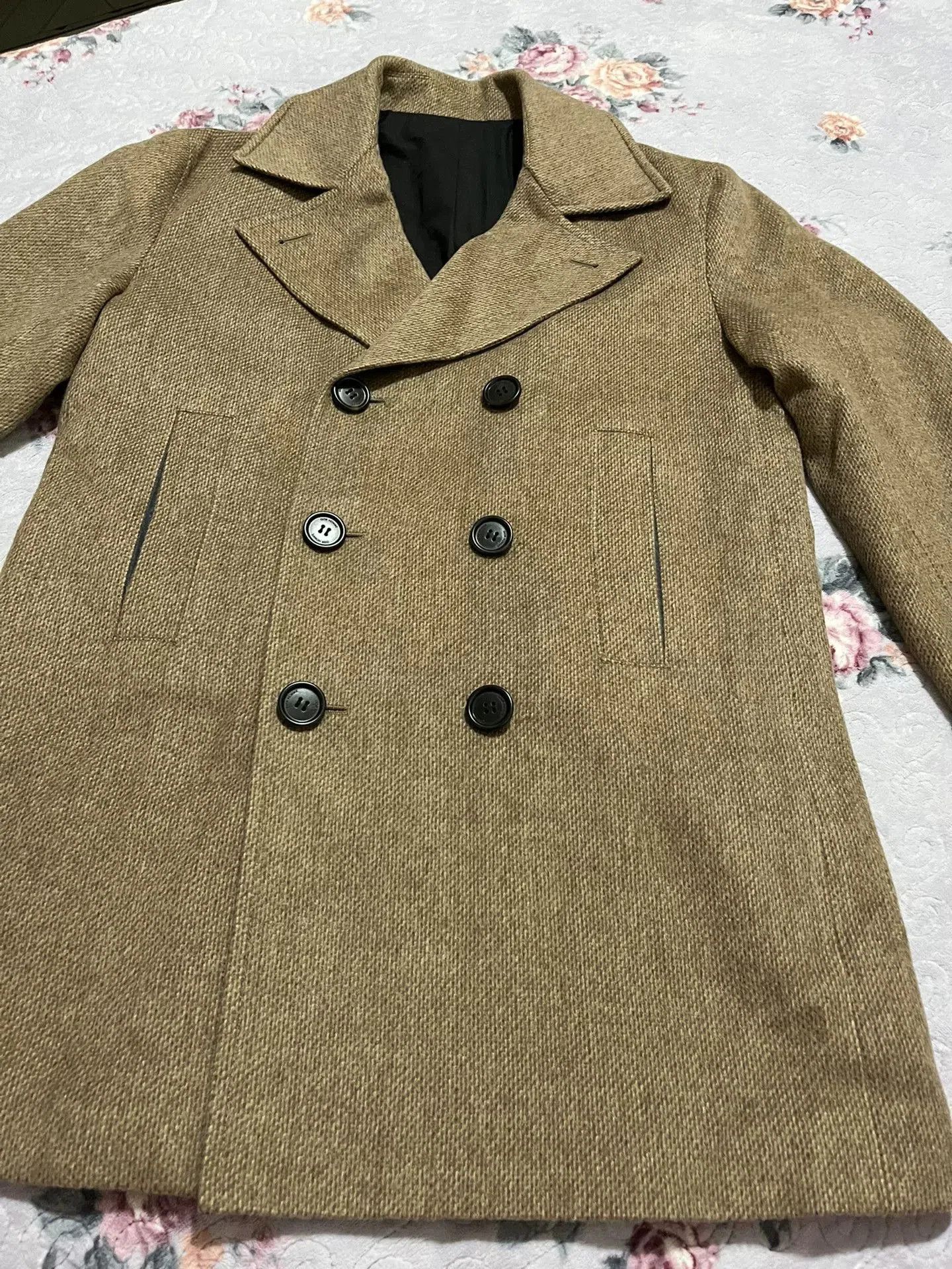 Dior Dior Men's Camel Hair Double-Breasted Coat. Size US M / EU 48-50 / 2 - 1 Thumbnail